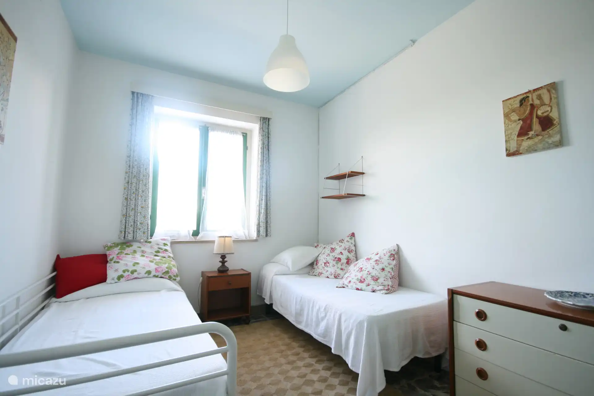 Schlafzimmer 4