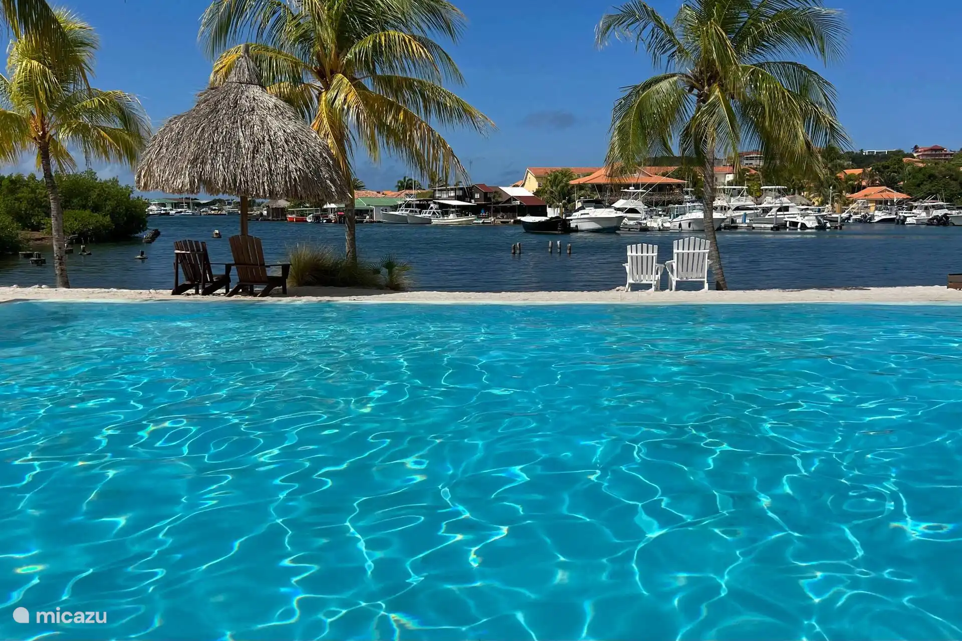 Jevakantie B7 in Curaçao, Banda Ariba (Ost), Brakkeput Abou - appartement
