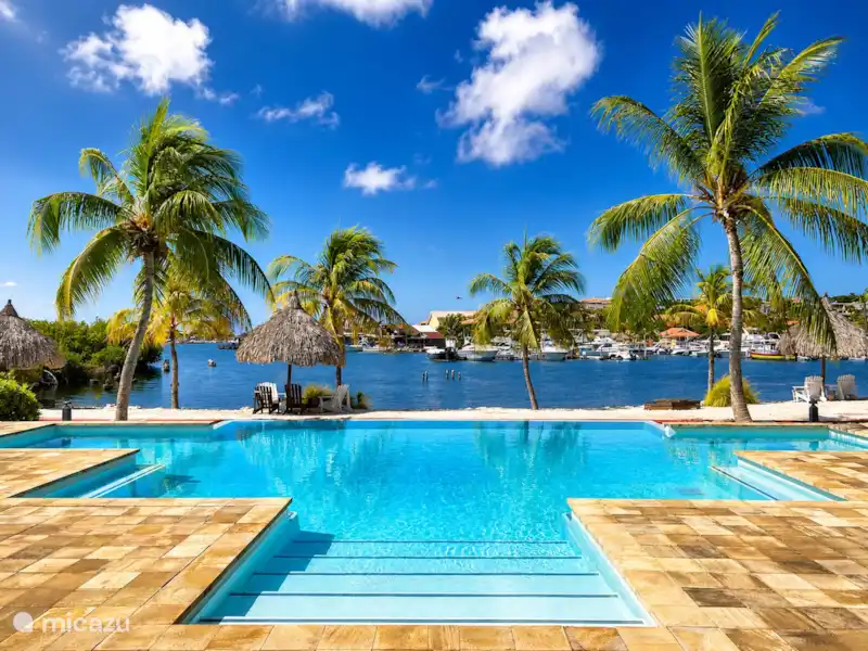 Apartment in Brakkeput Abou – Pool & beach, 5 min Jan Thiel, B7 | Micazu