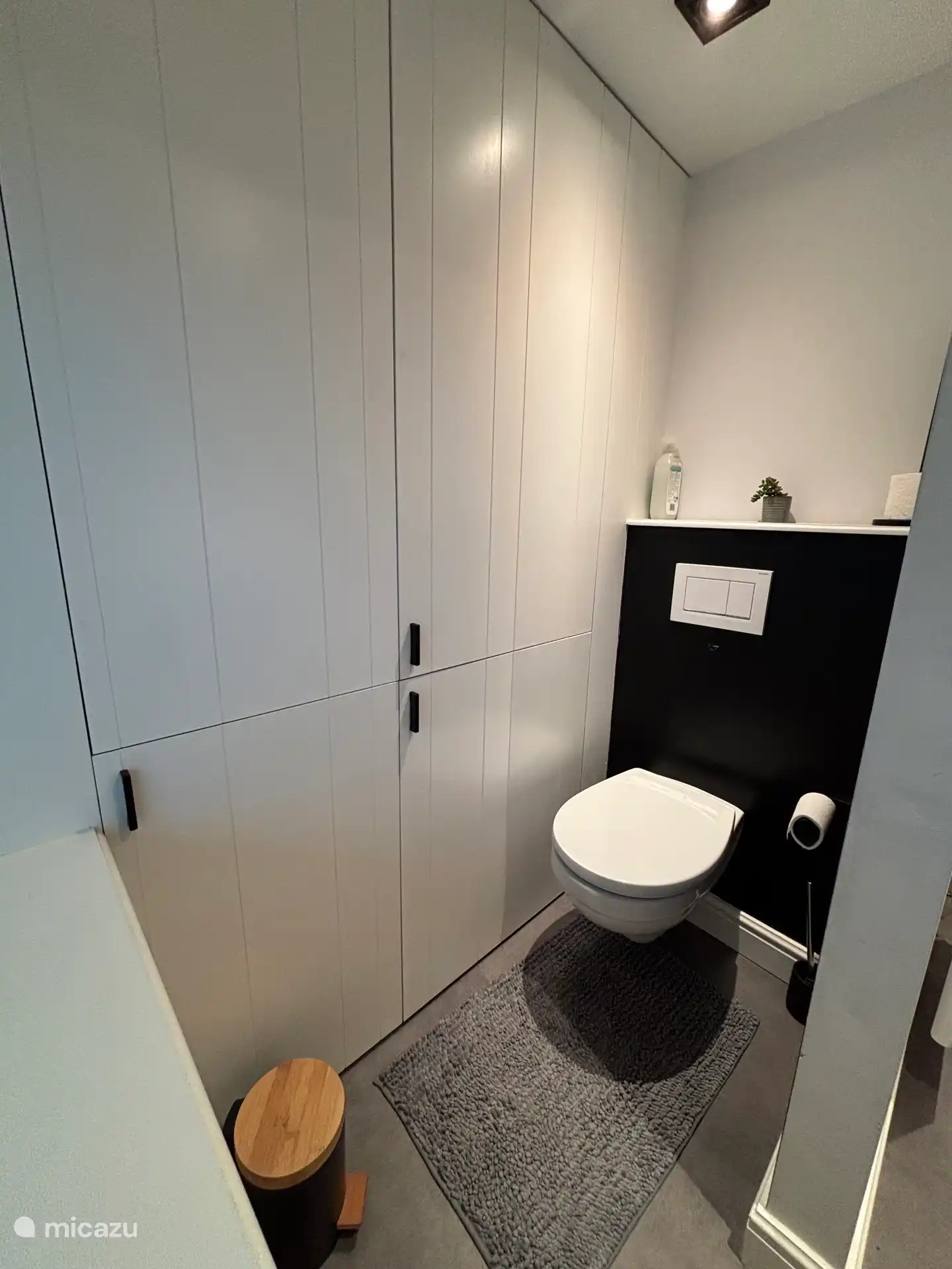 Toilet in badkamer