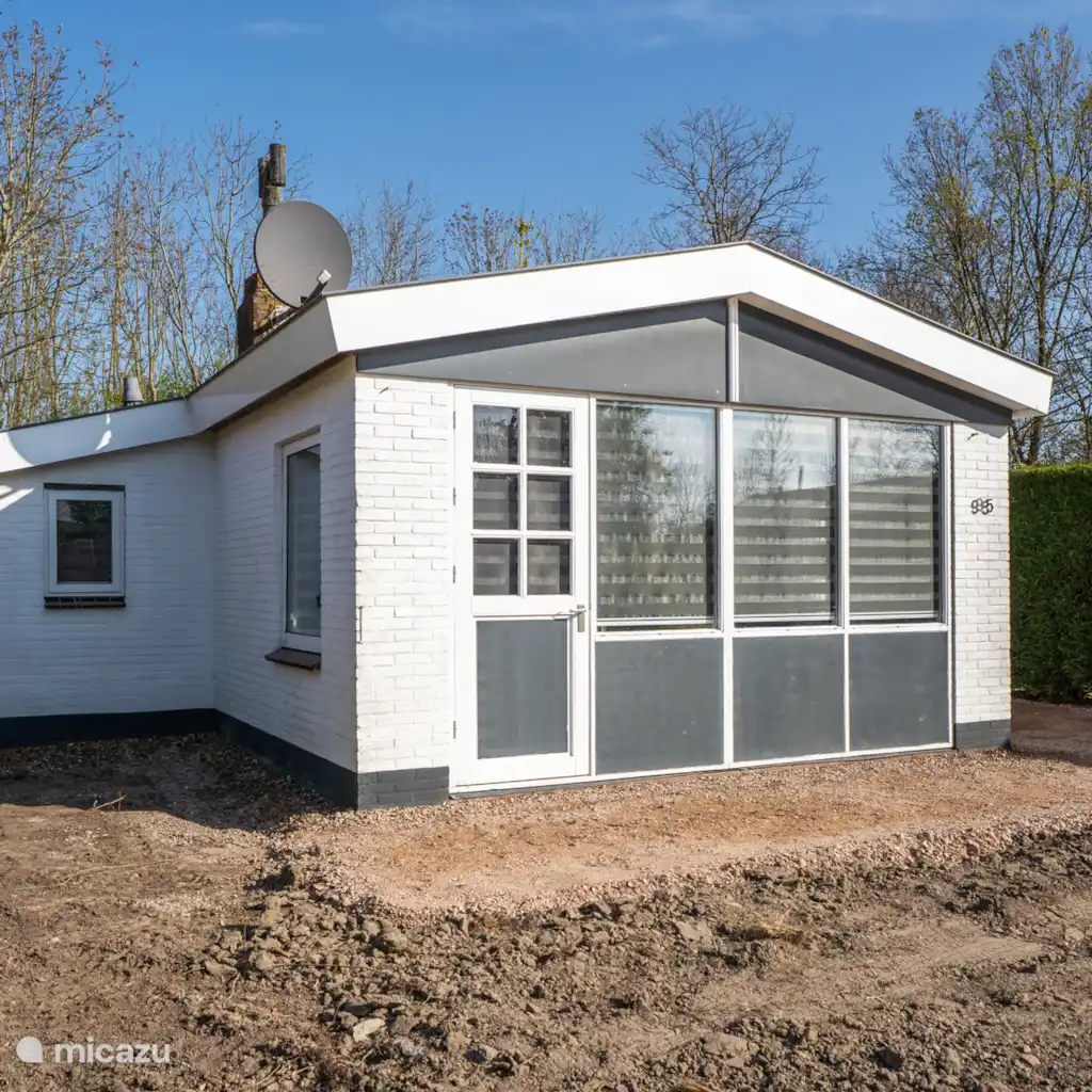 Bungalow 95 Baarland