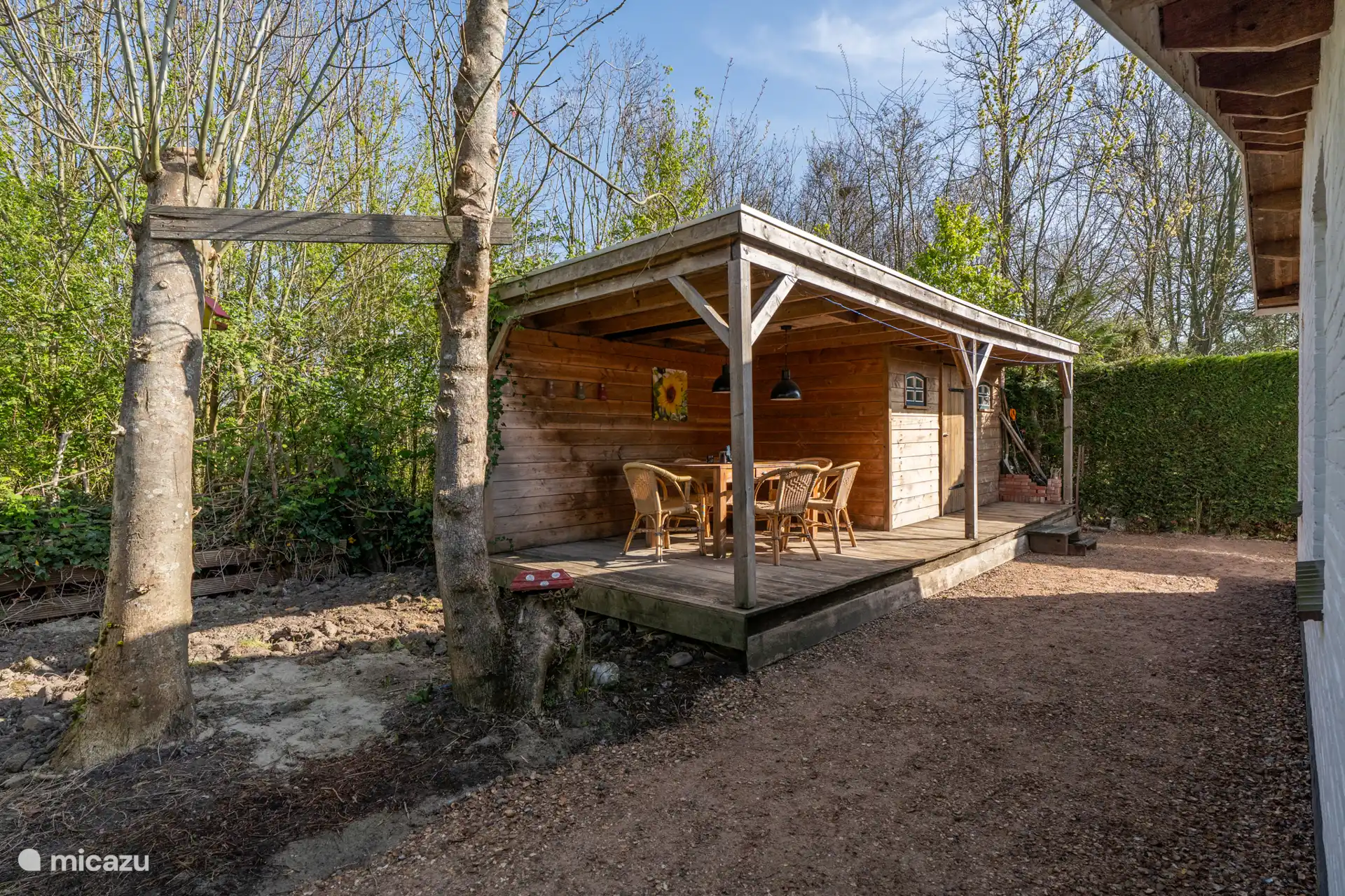 Garden house with veranda