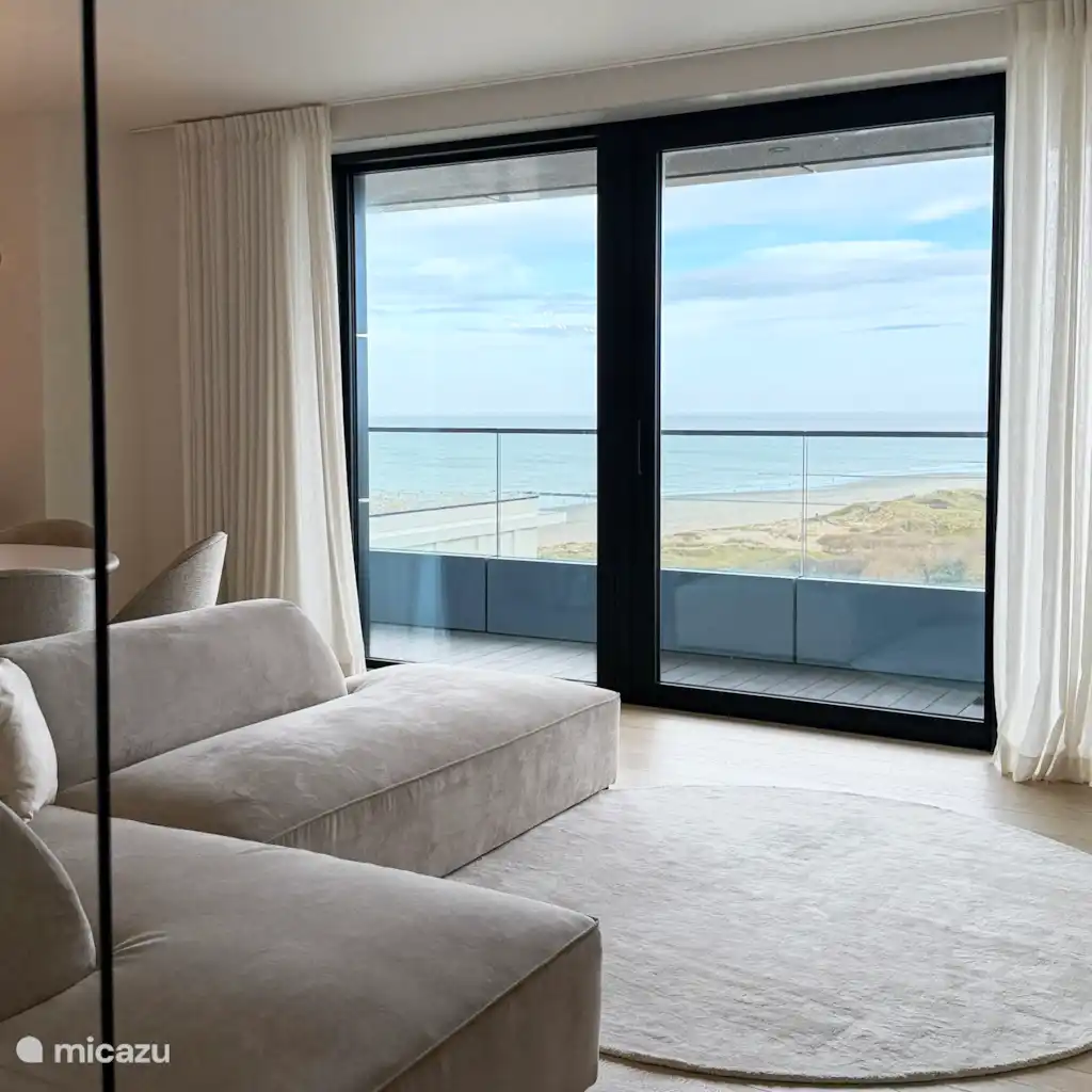 Luxury Apartment Ensor Tower
