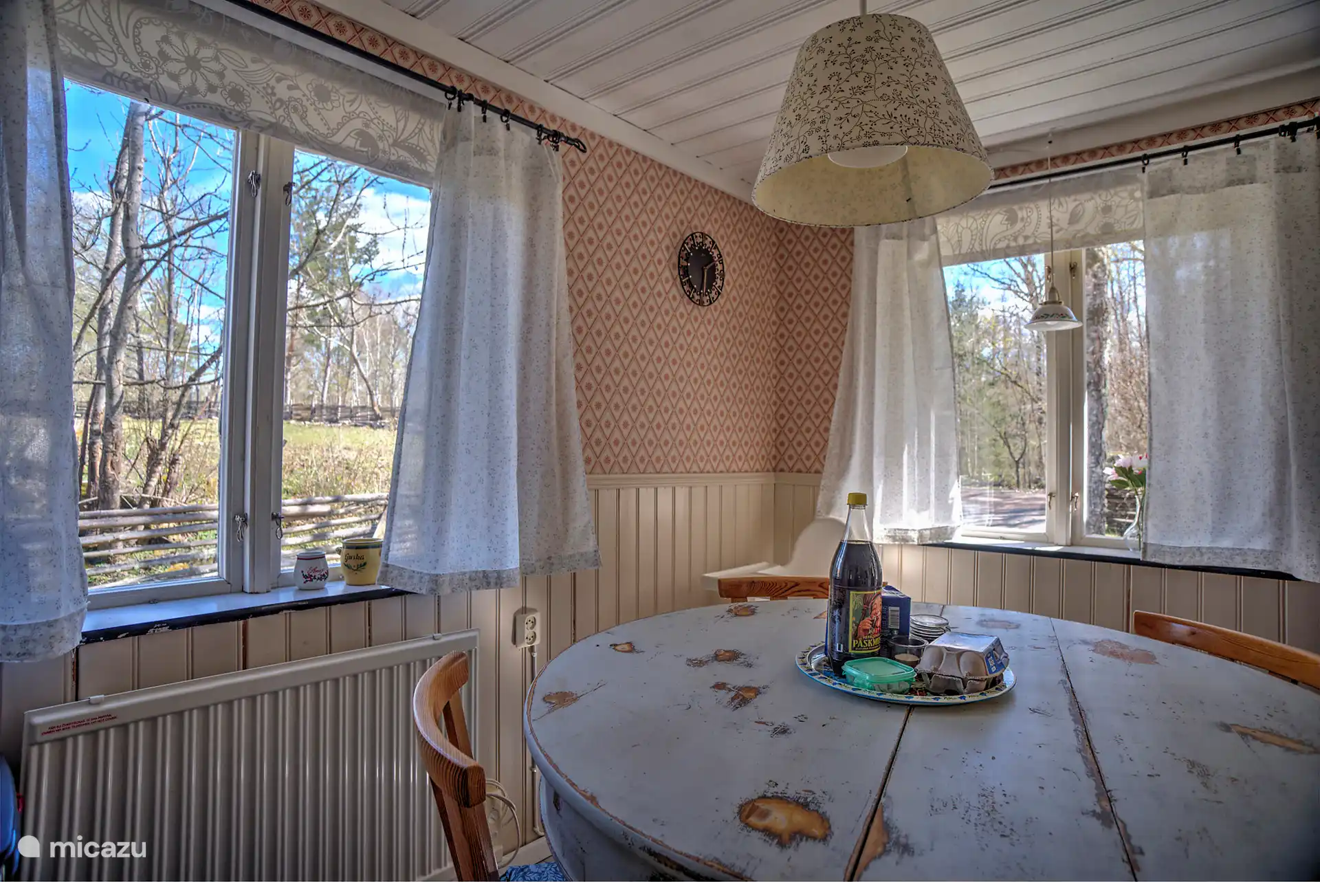 Blick aus der Küche.