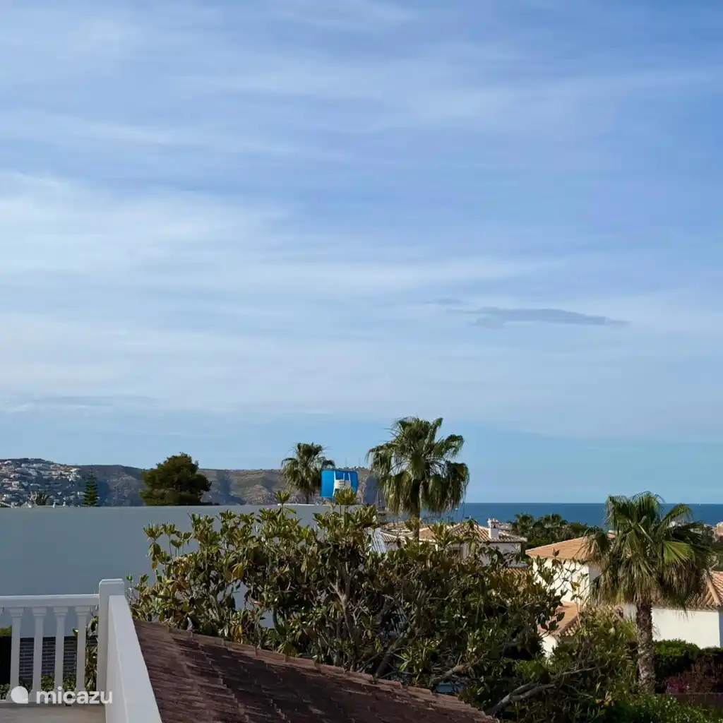 Grote villa heel dicht bij het strand