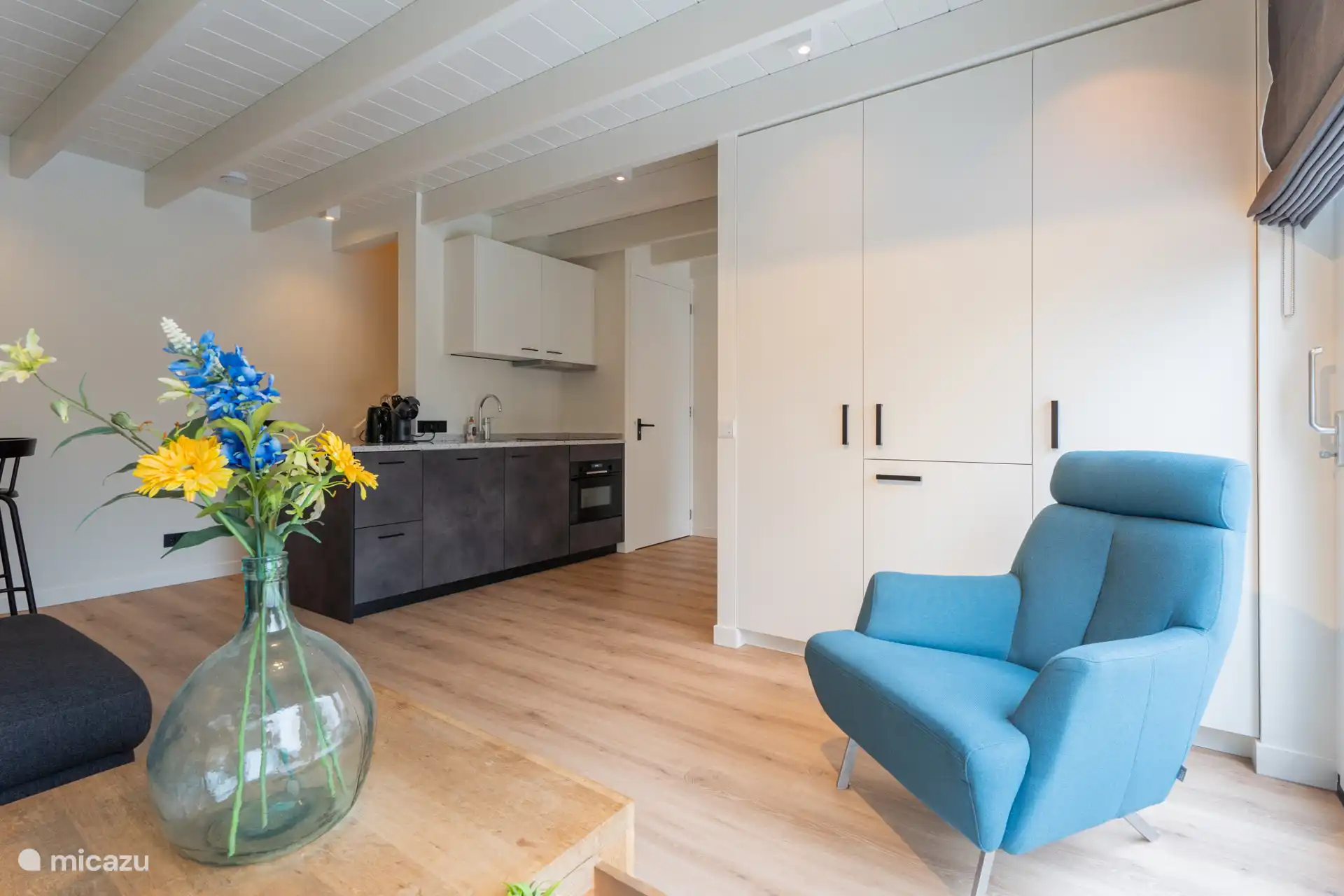 Woonkamer en keuken