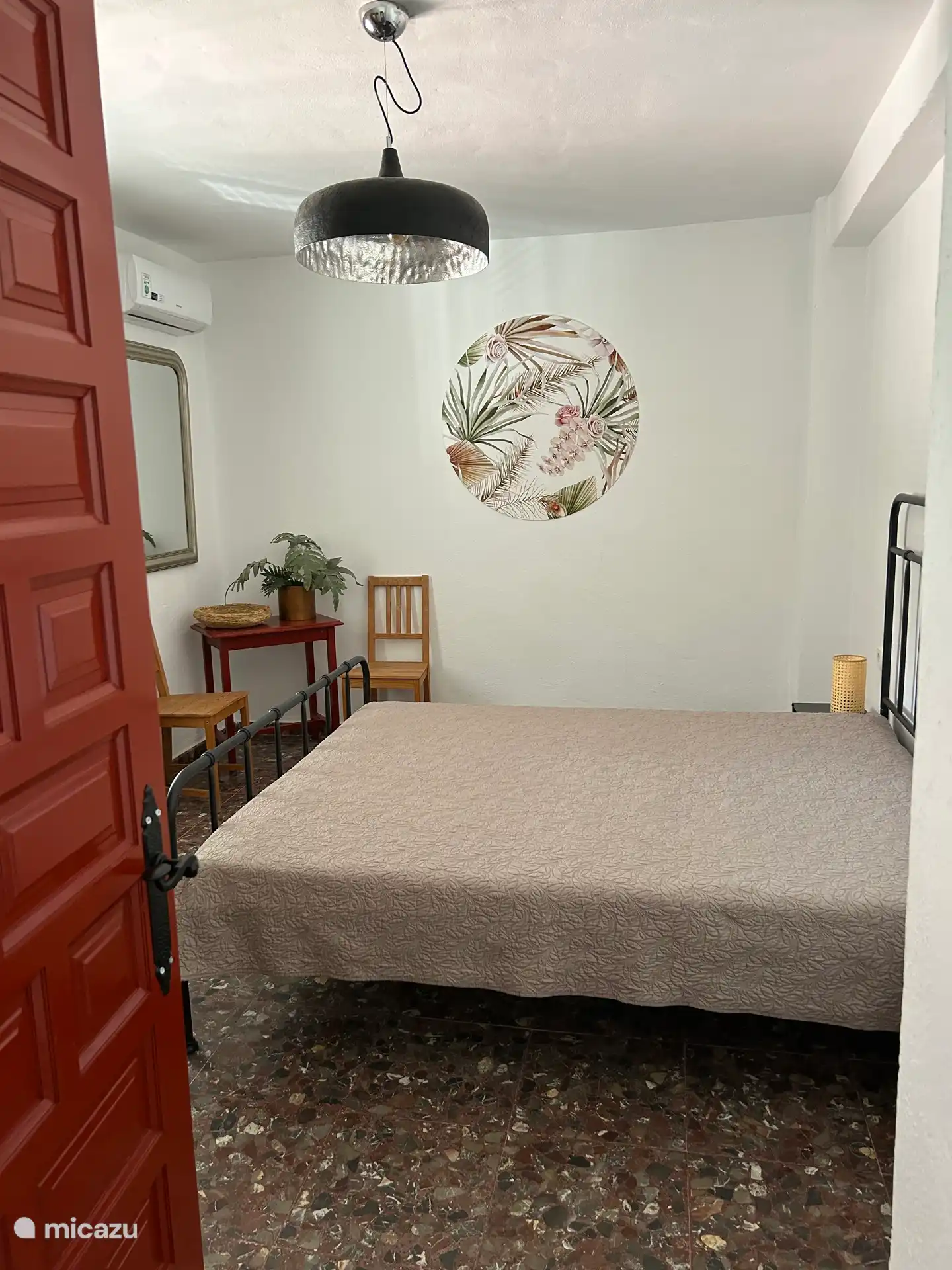 Chambre avec vue sur la terrasse