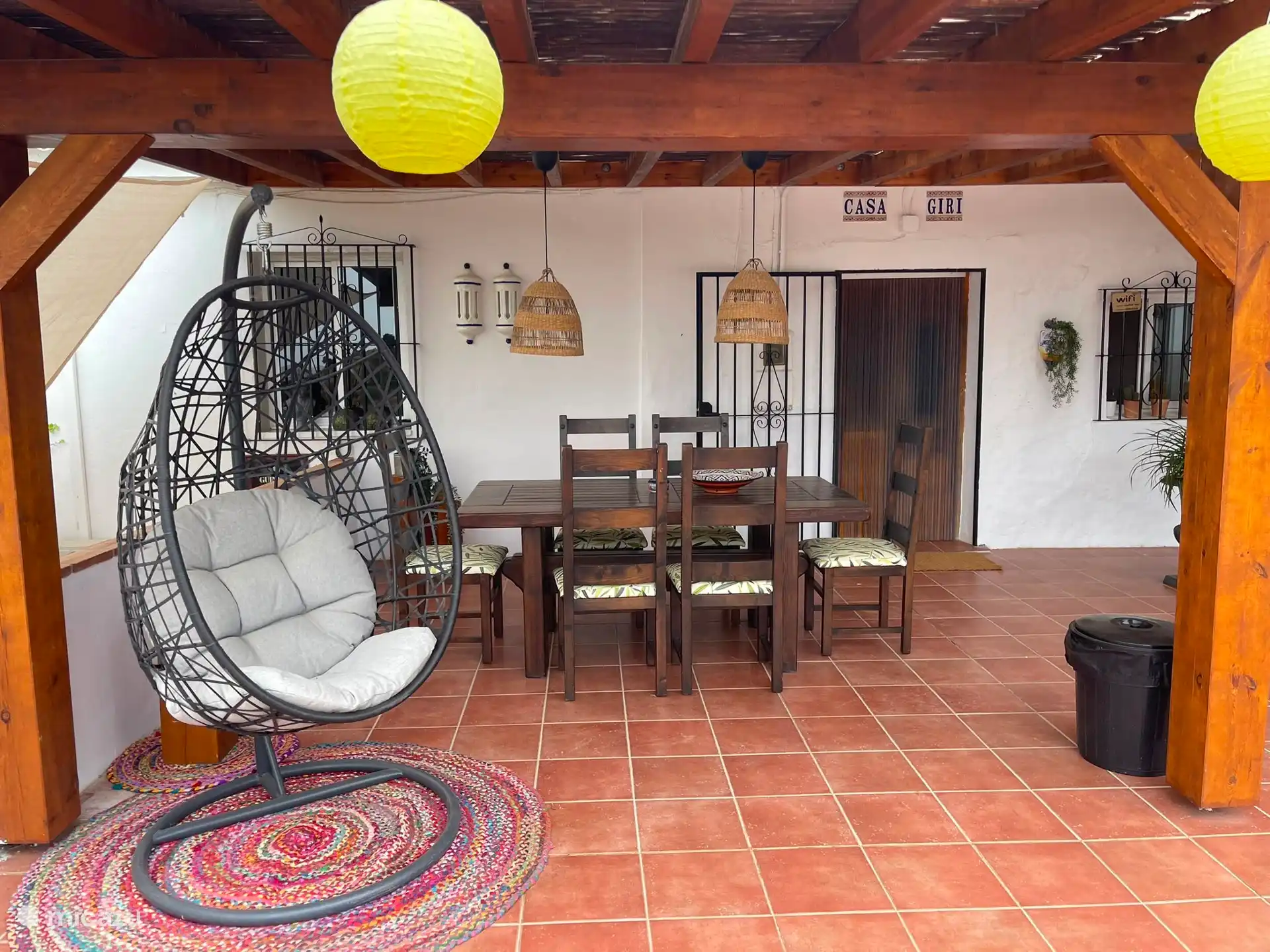 Shared terrace/canopy
