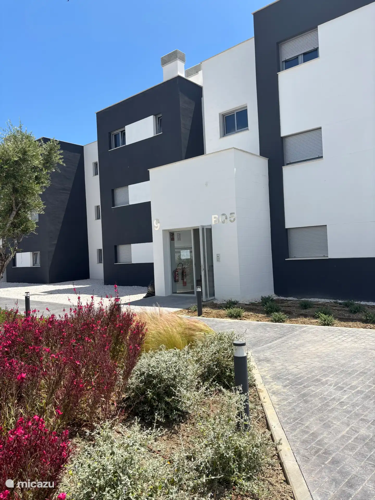 Eingangsblock-5, Portal-9, Planta-1, Puerta-C