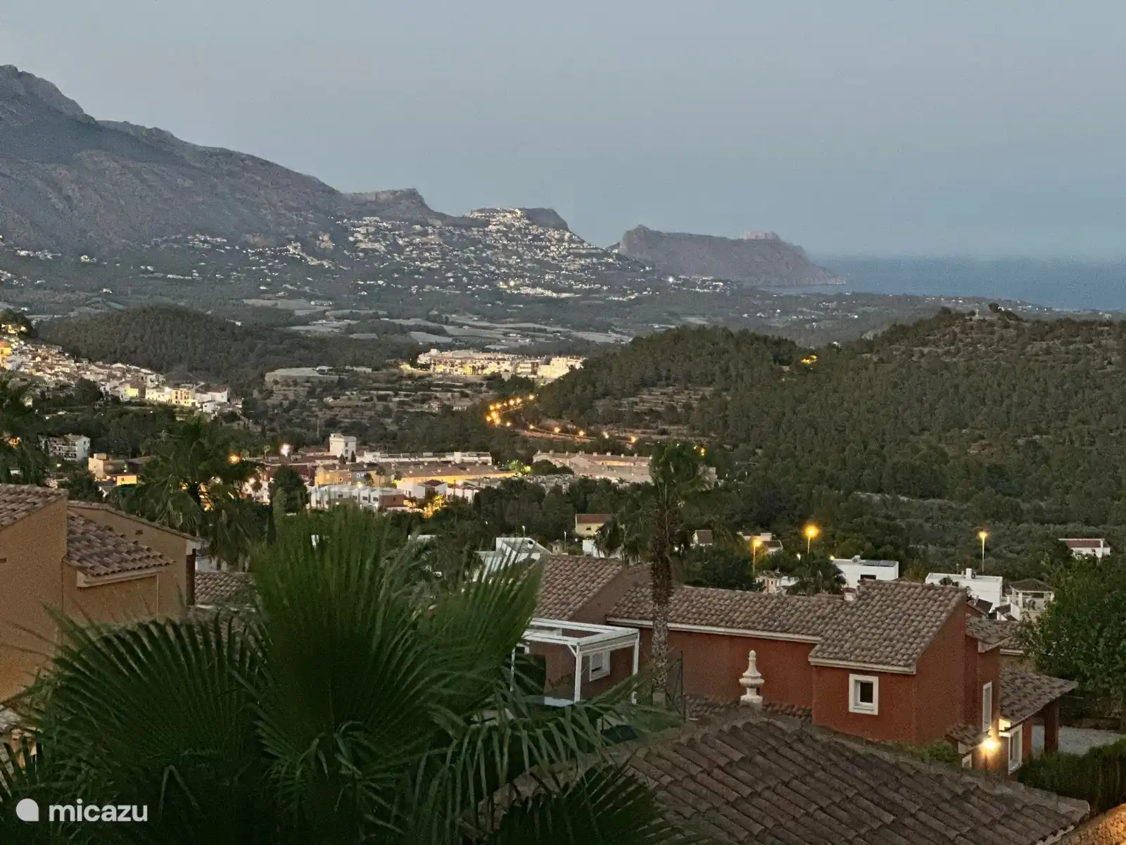 Vue depuis la terrasse de la chambre principale