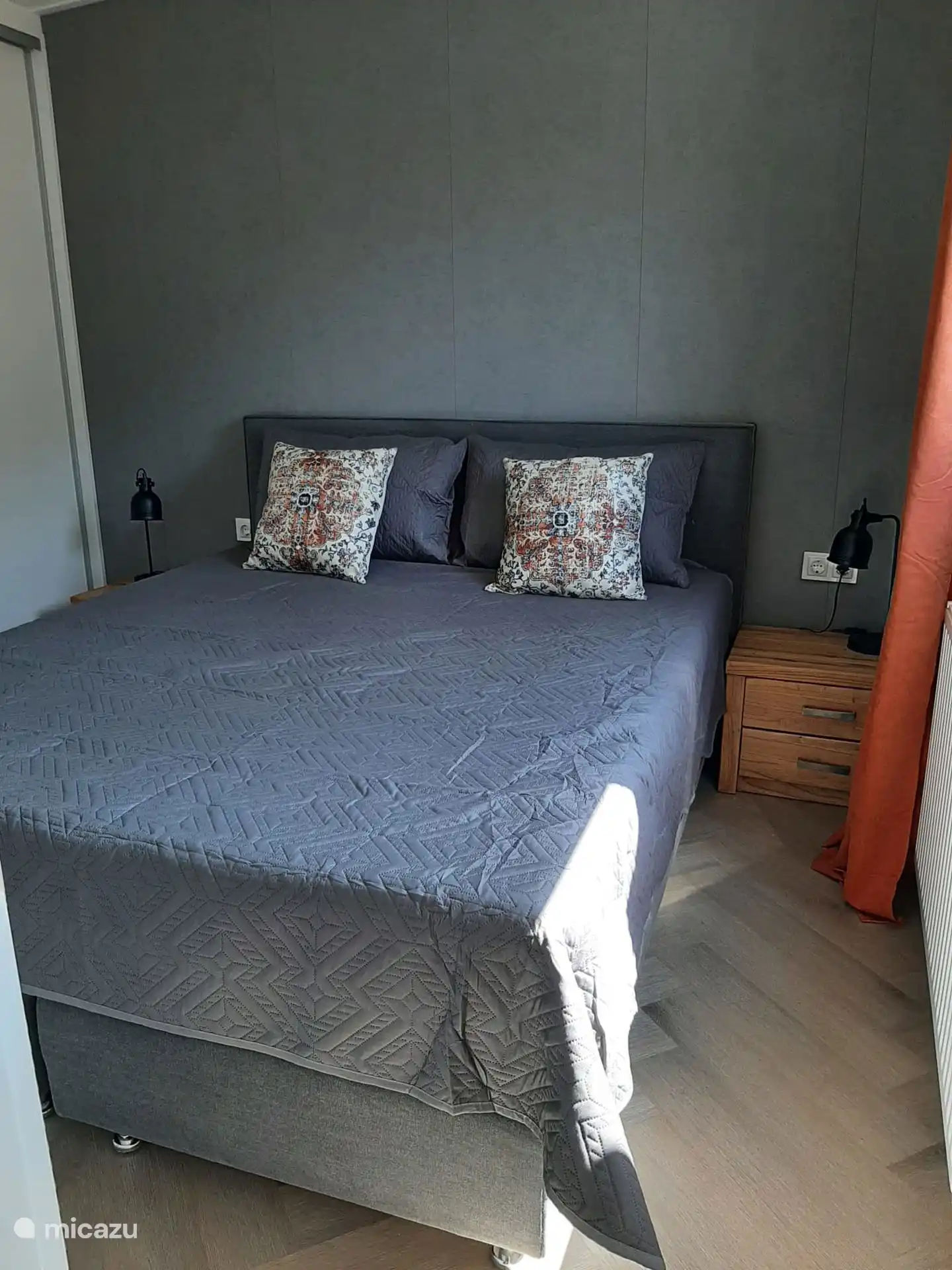 Schlafzimmer 3
1 Doppelbett