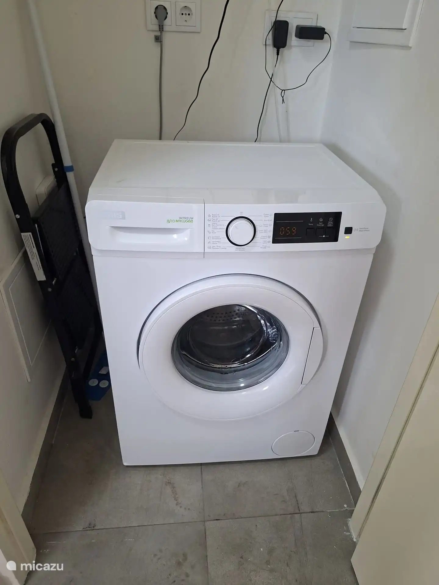 Washing machine room