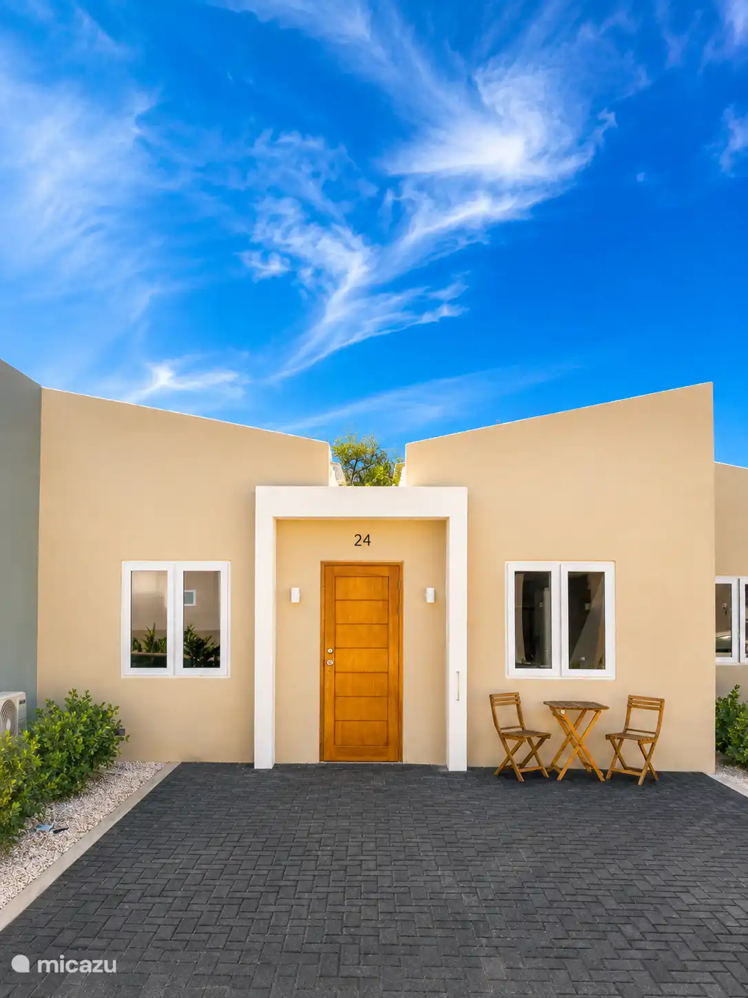 Greenhouse Angelina  in Curaçao, Curacao-Middle, Santa Rosa-Scherpenheuvel - Terraced House