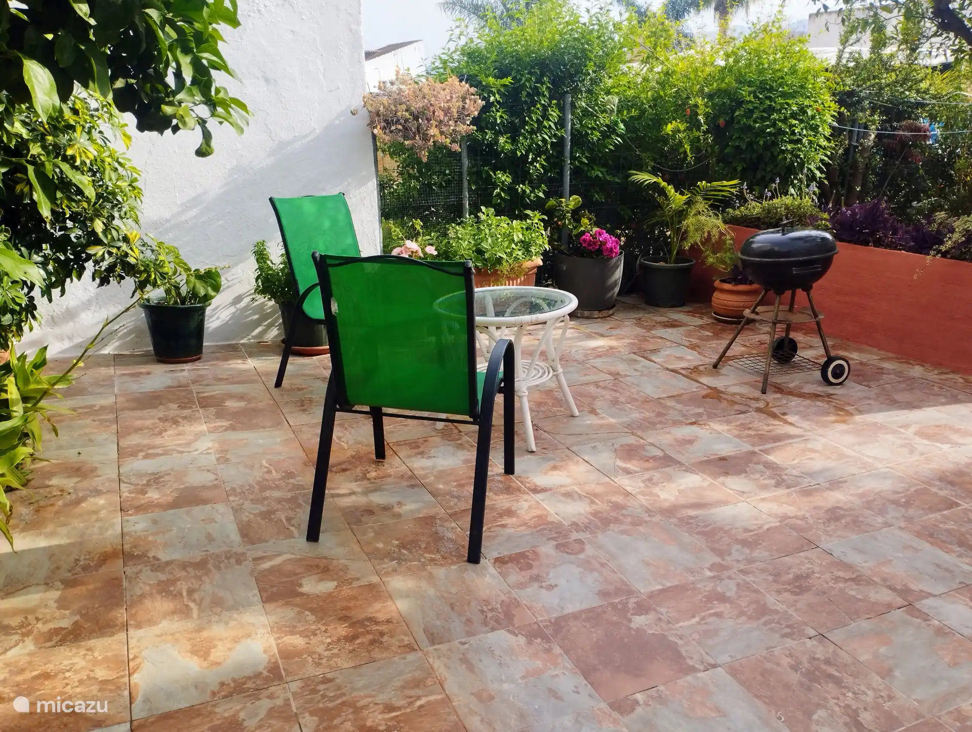 Hinterhof und Grillbereich