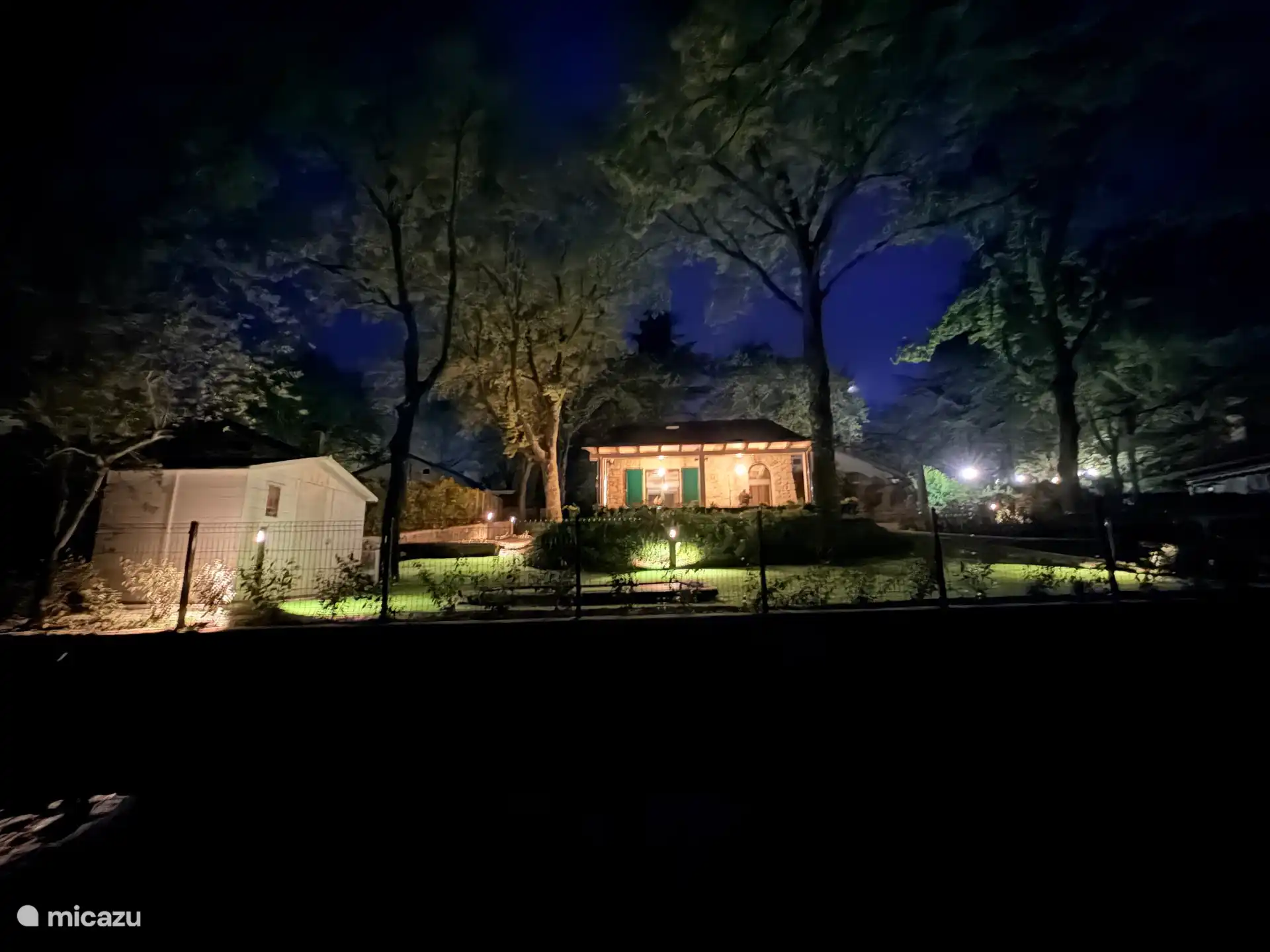 Casa Augusto by night