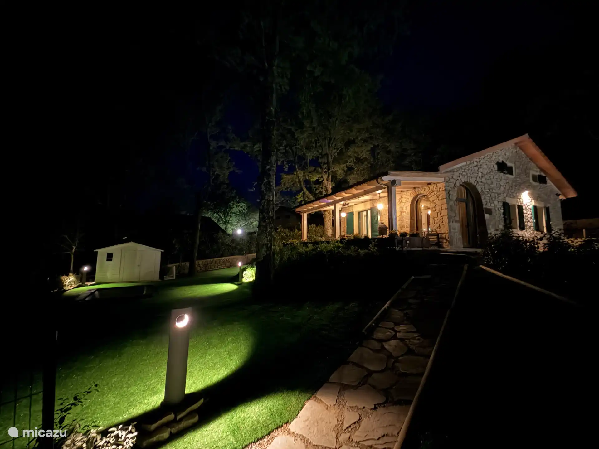 Casa Augusto by night