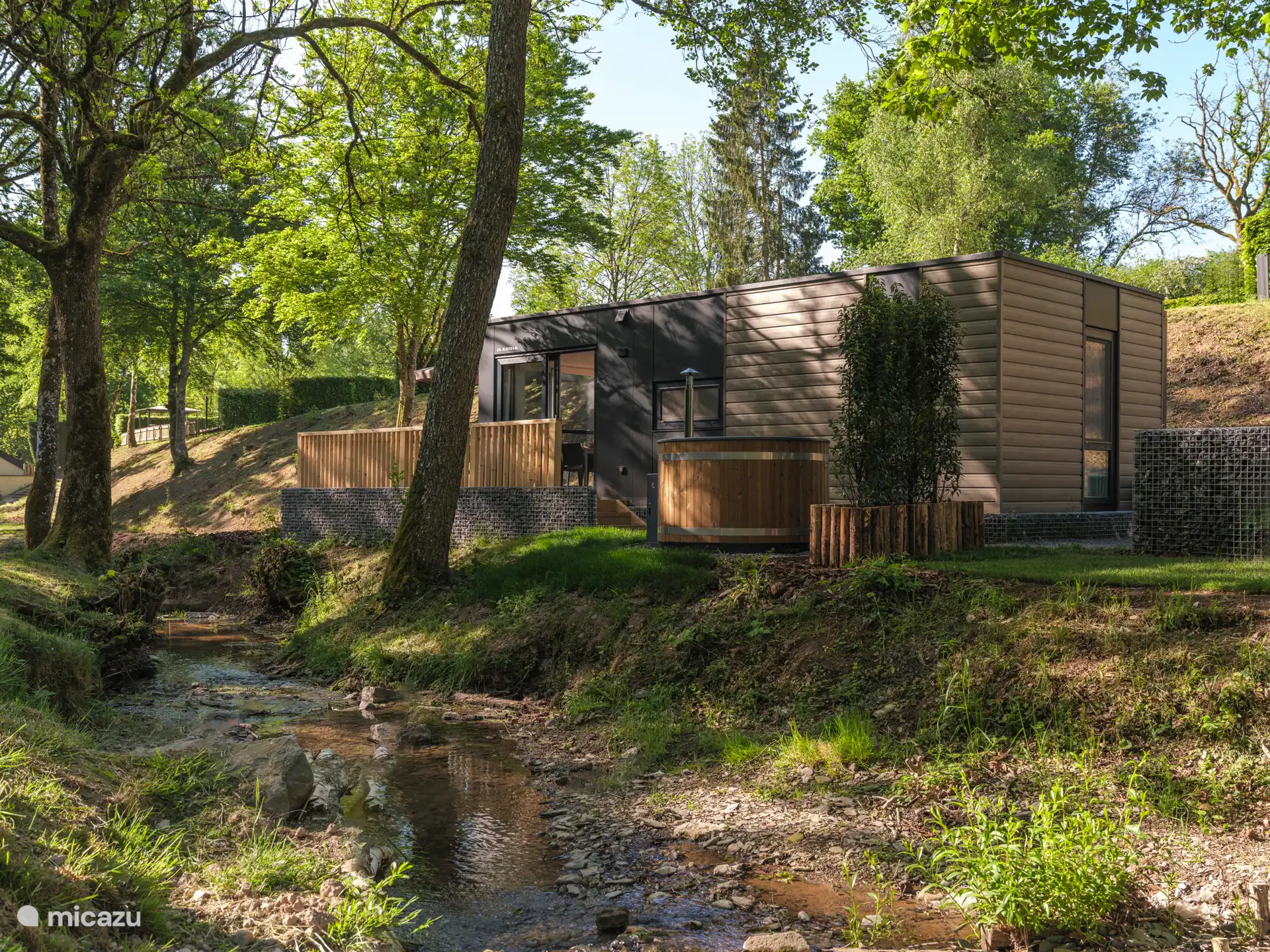 cabin / lodge in Vianden, Luxembourg –  Sauwer Lodge met hottub 6 personen