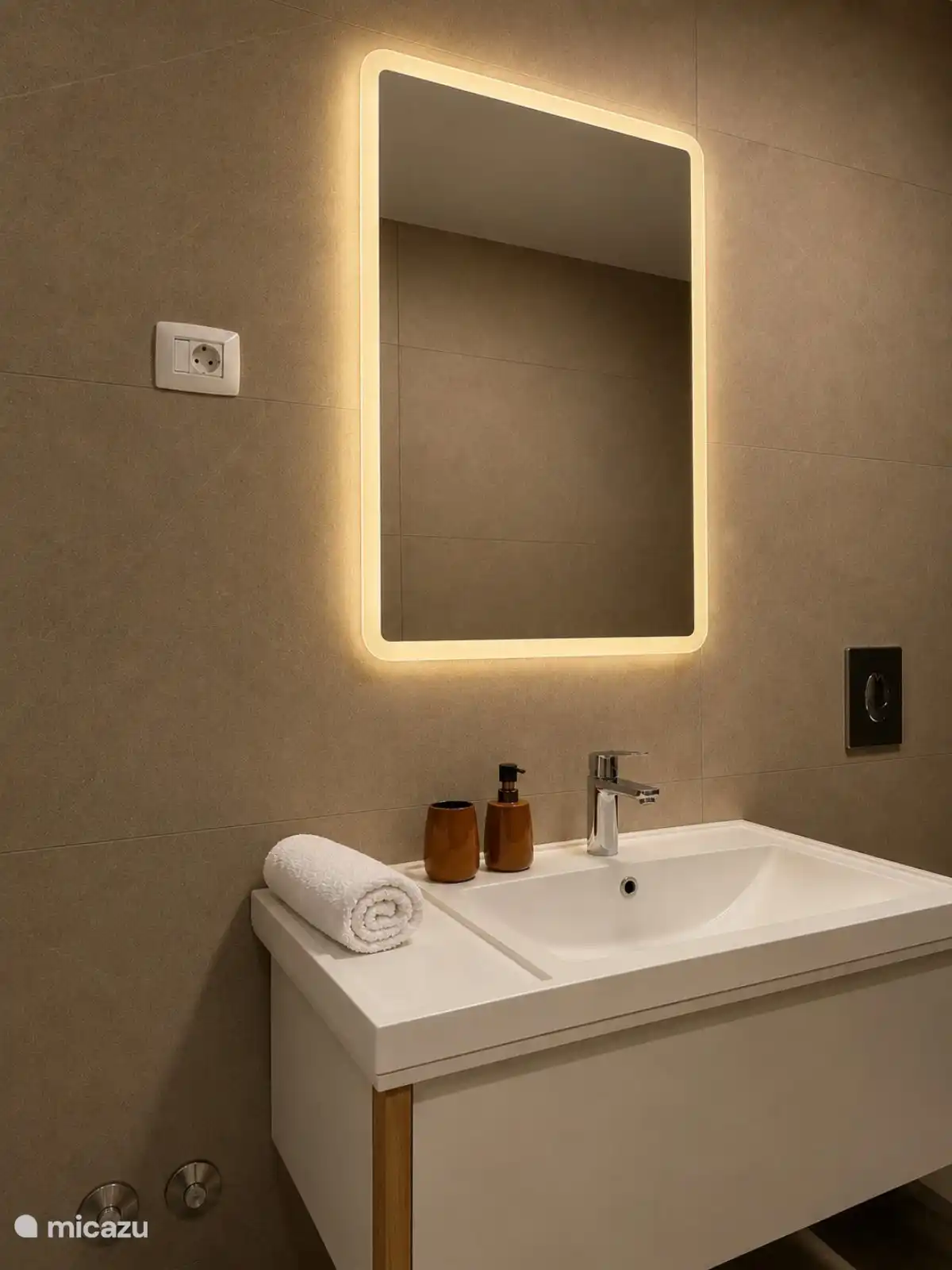 Salle de bain 1