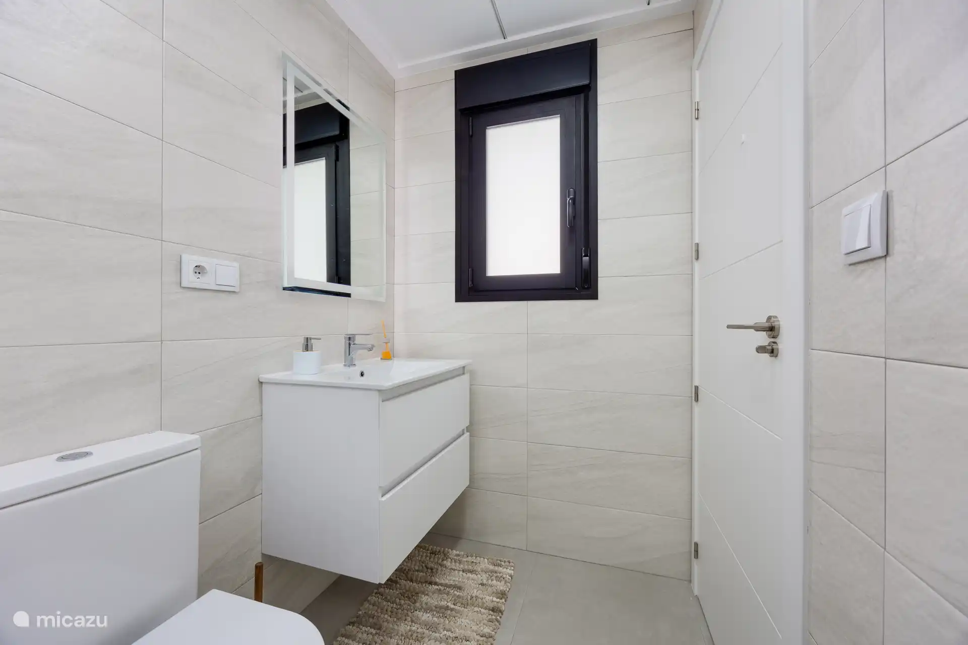 Badezimmer 2