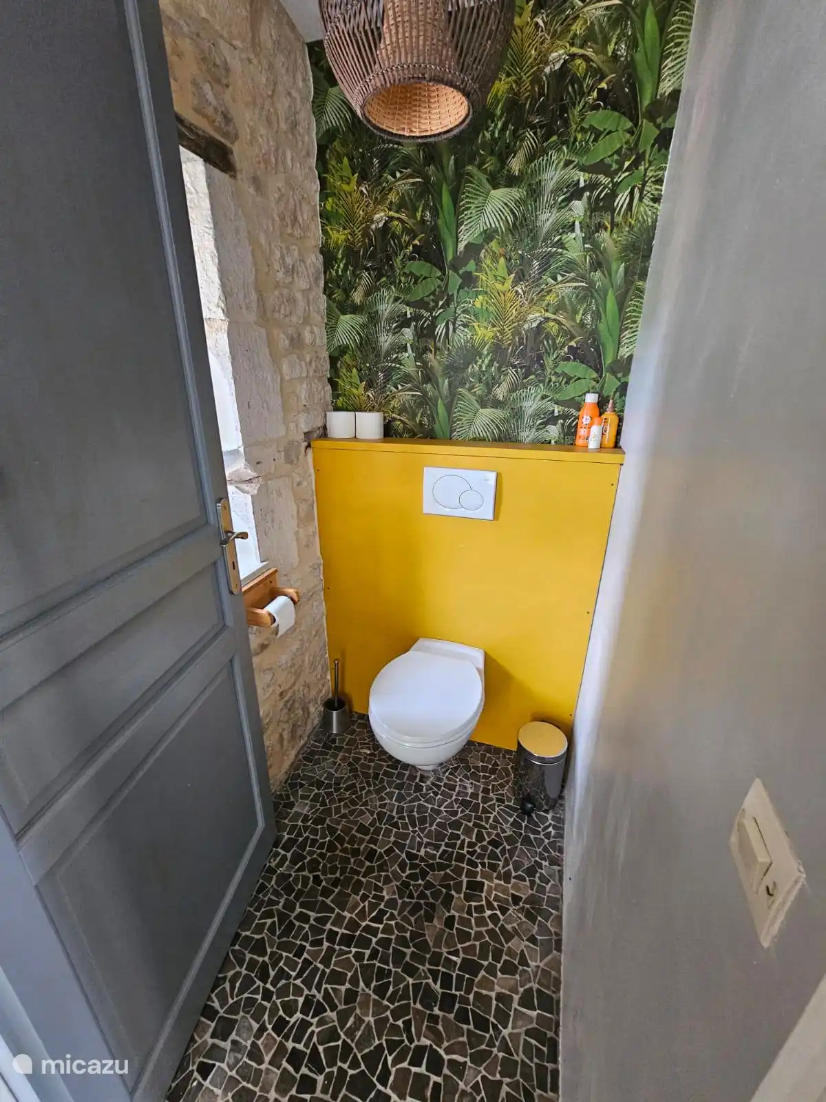 toilettes attenantes de la chambre 2
