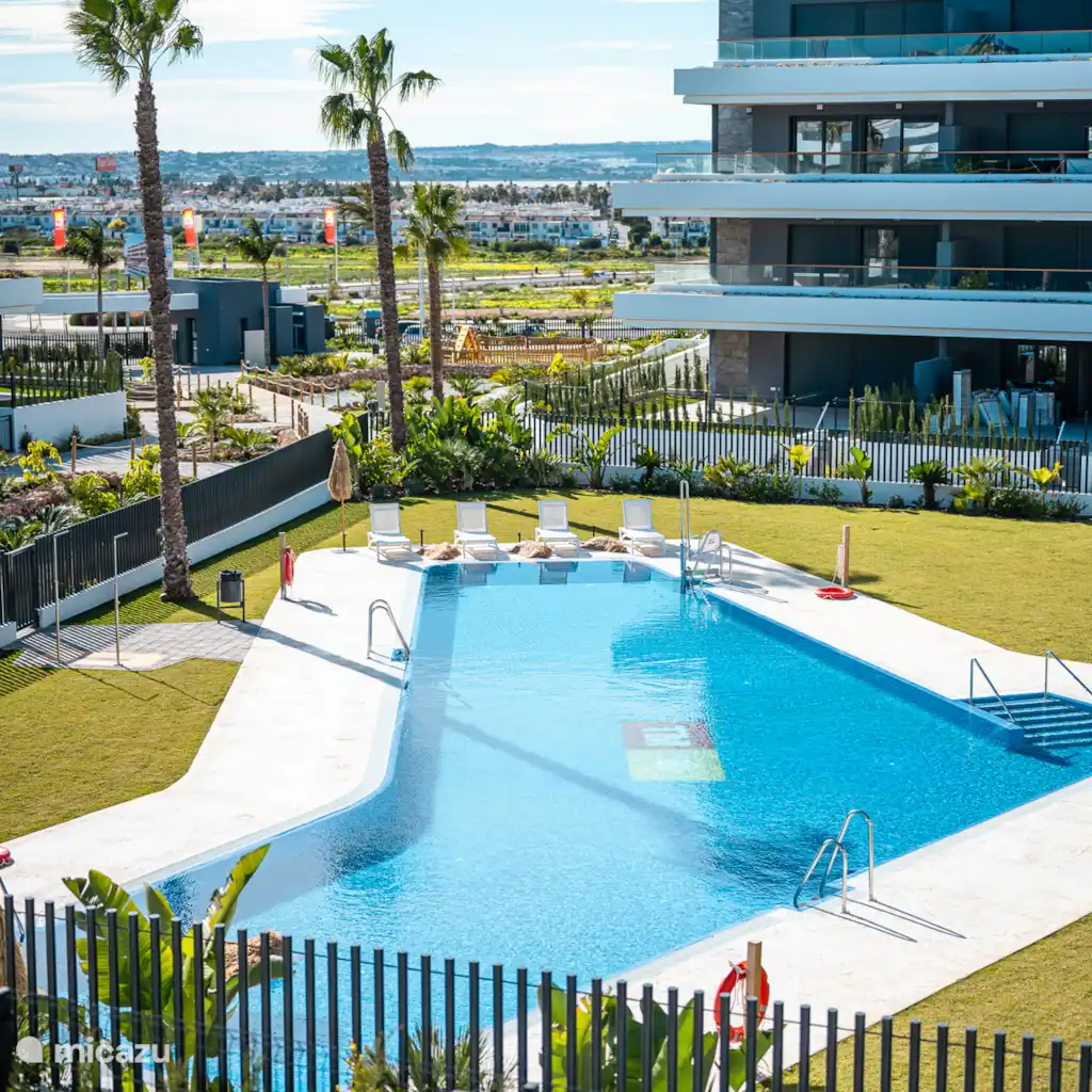 CasaBlanka Boutique Pool & Wellness