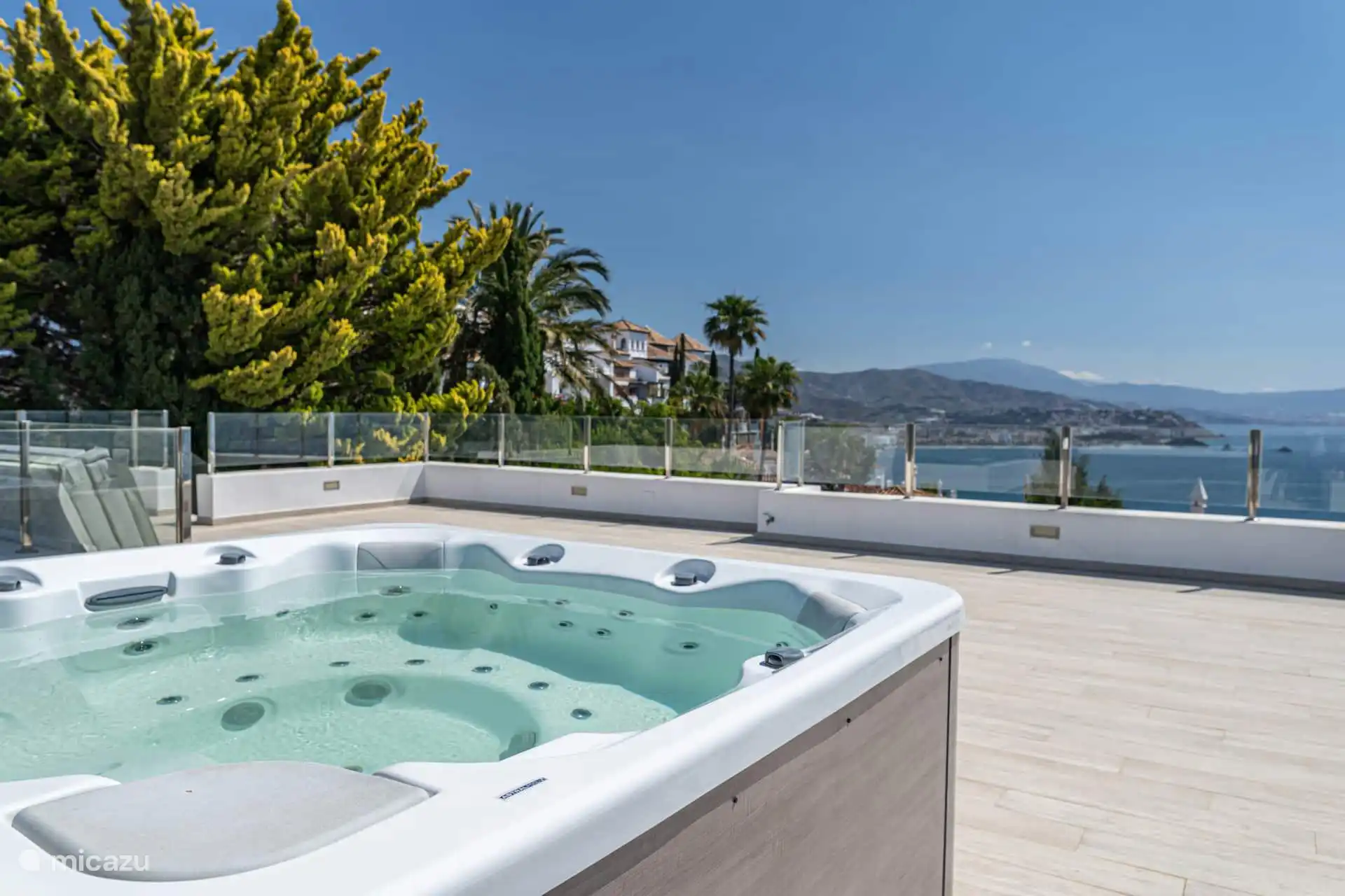 Jacuzzi