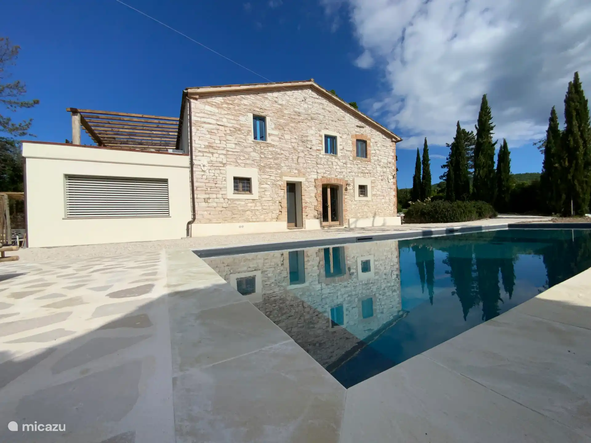 Piscine/terrasse
