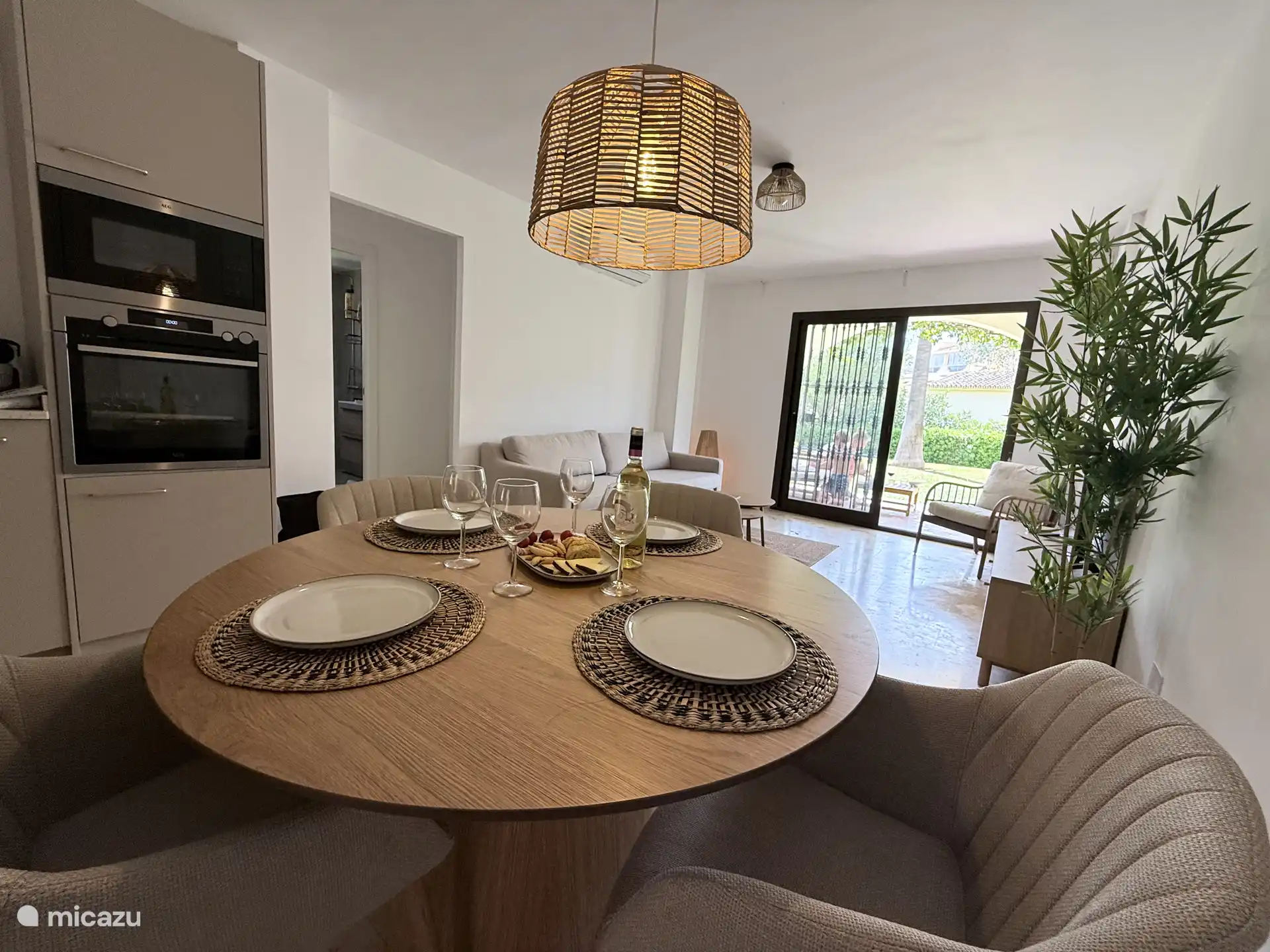 Eettafel