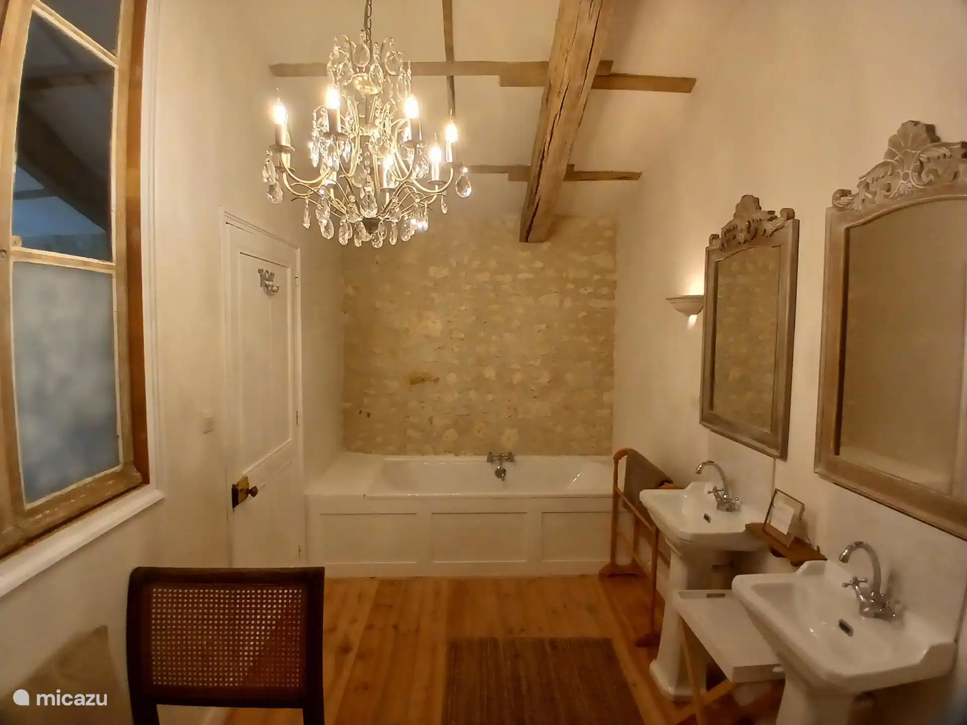 Le Tournesol badkamer