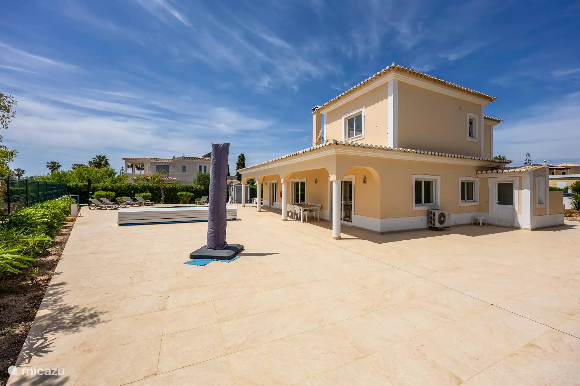 Villa Rose
