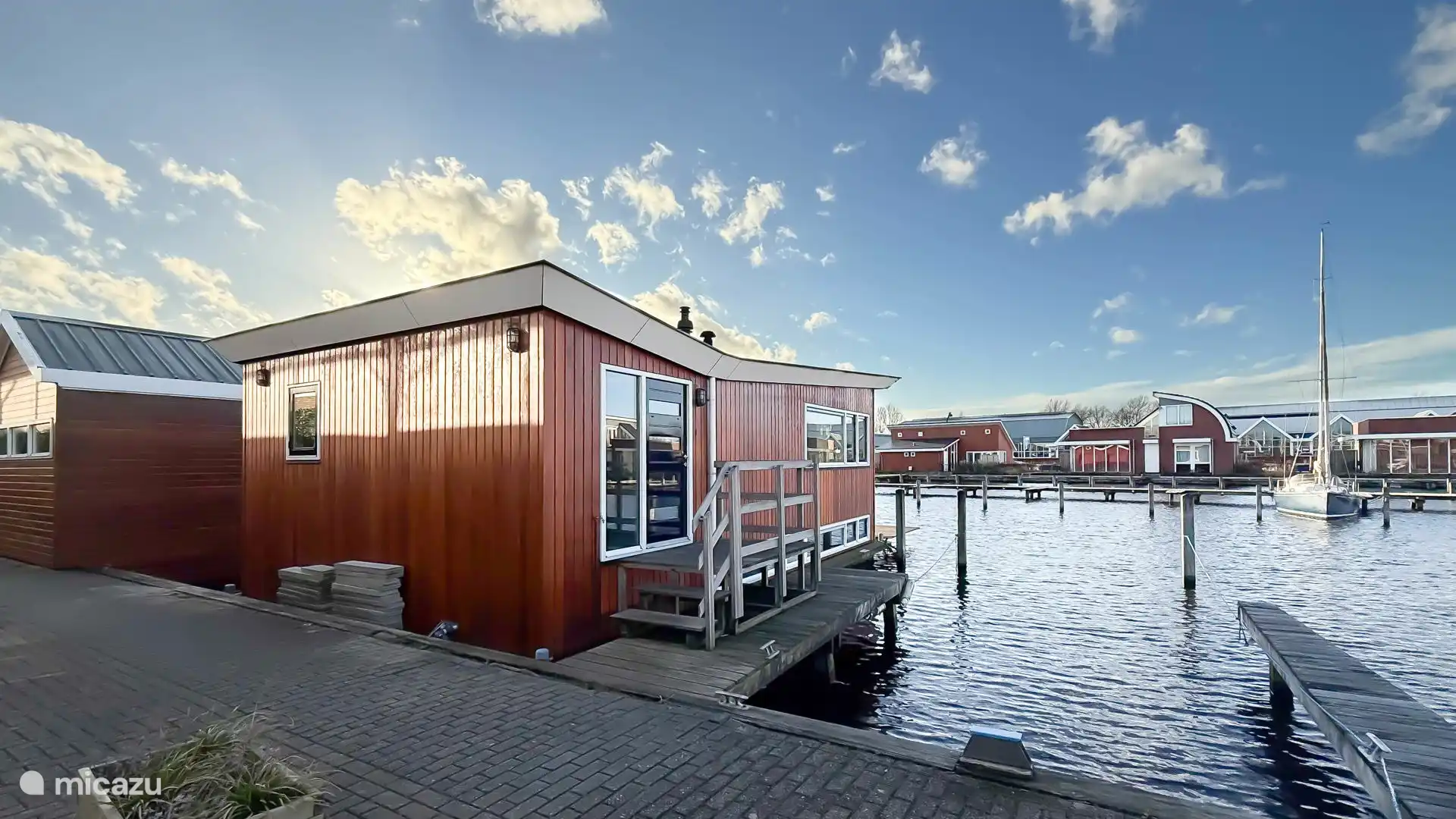  Jachtzicht huren in Nederland, Noord-Holland, Uitgeest - camper / jacht / woonboot