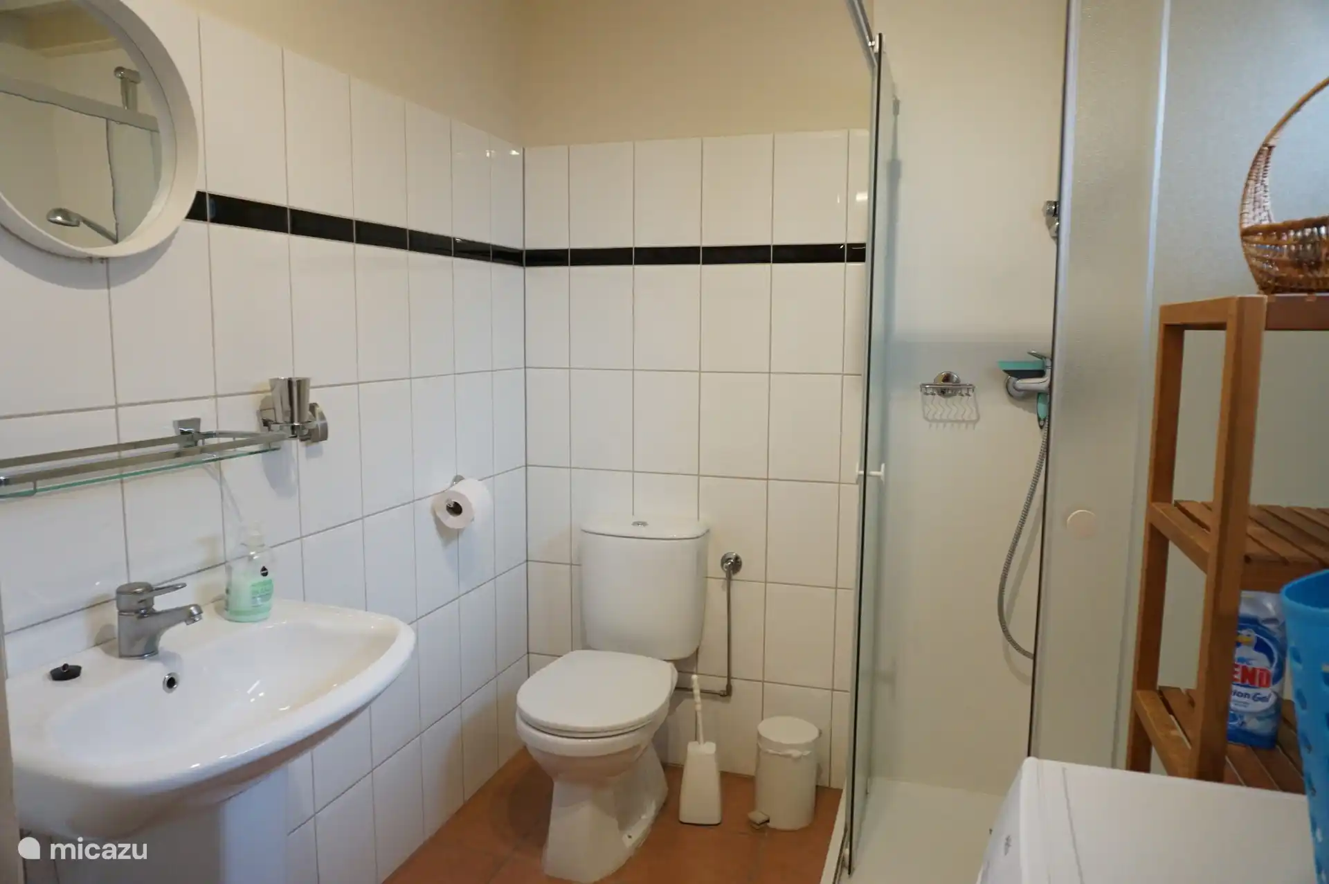 Badezimmer im Erdgeschoss