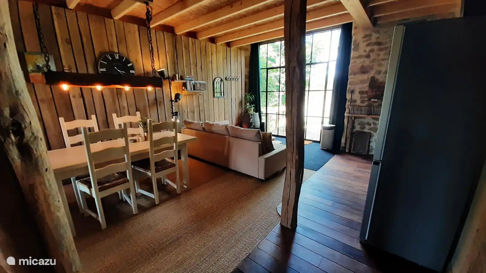 Hand made dining table lamp, and a breathtaking view, right from your sofa.