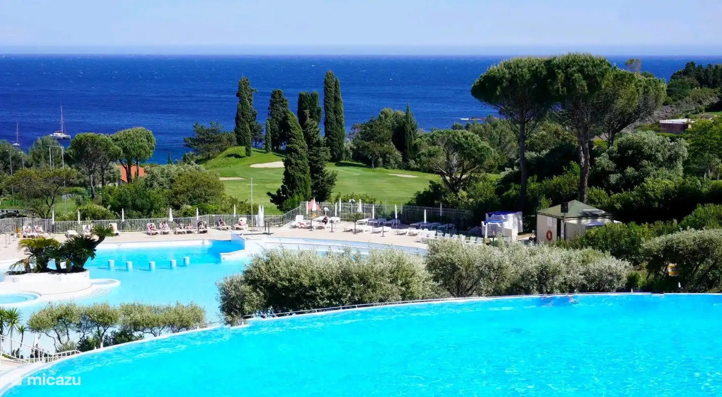 Lagoon Pool 
