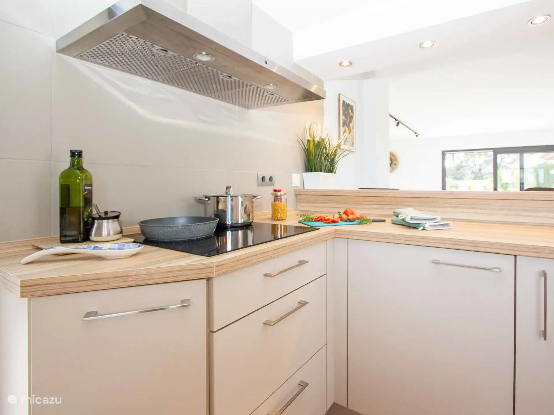 Villa Muchavista - The open kitchen 