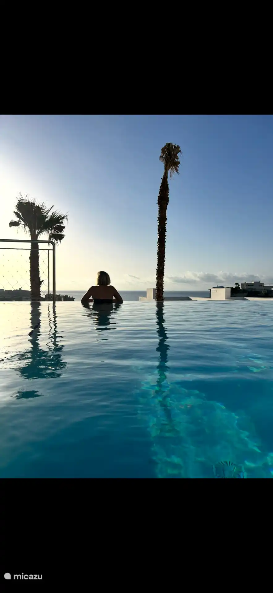 Infinity pool