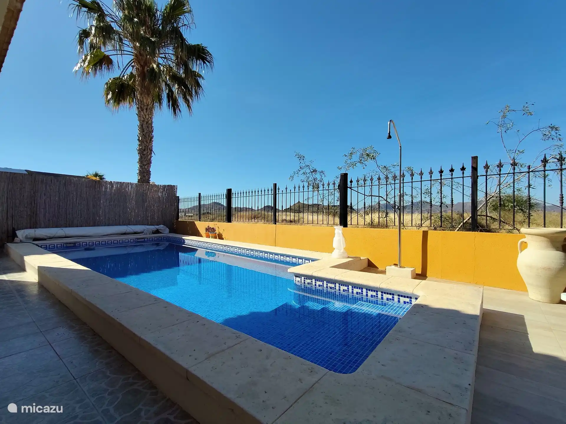 Piscina que también puede calentarse