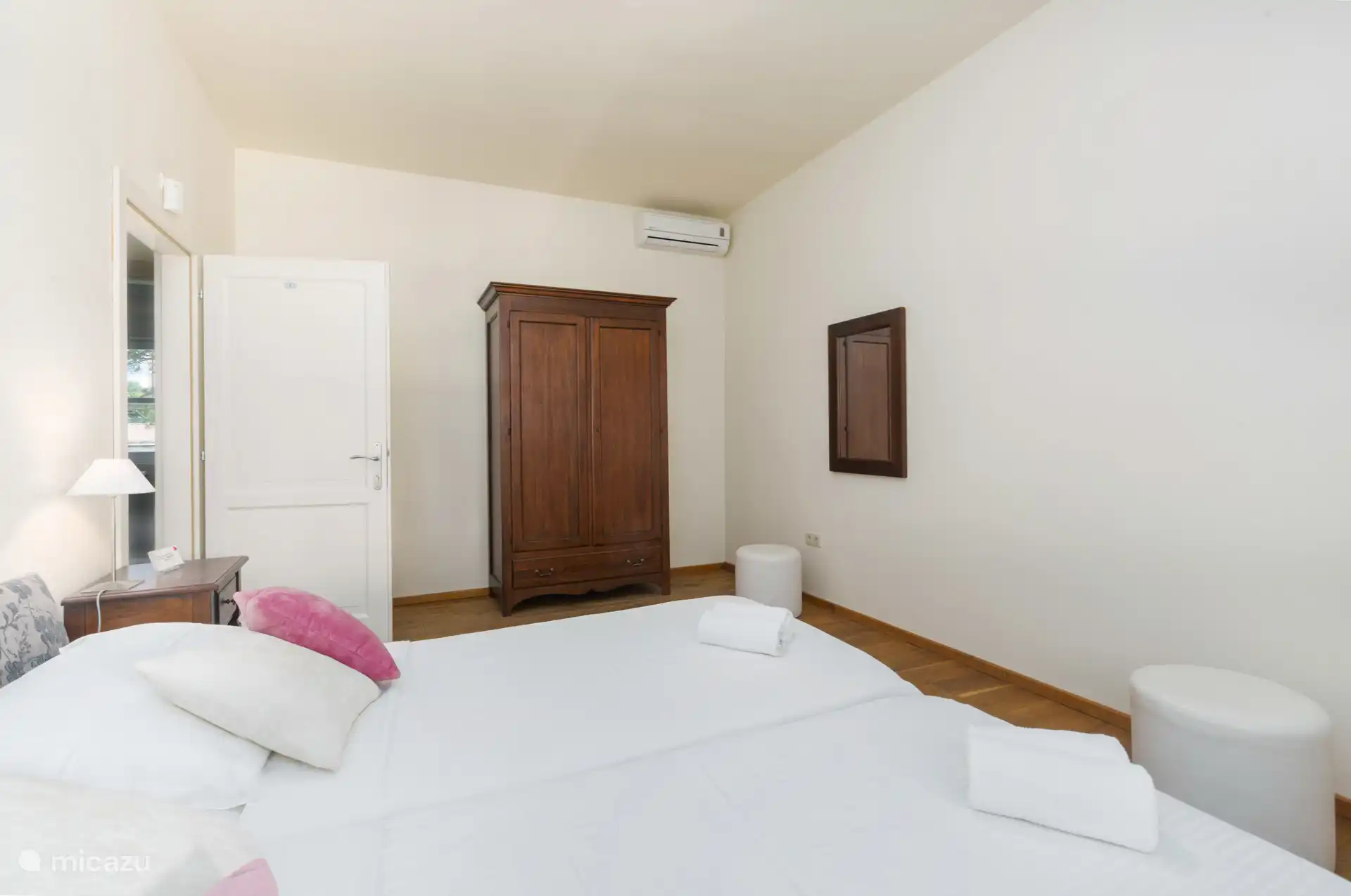 Schlafzimmer mit Klimaanlage