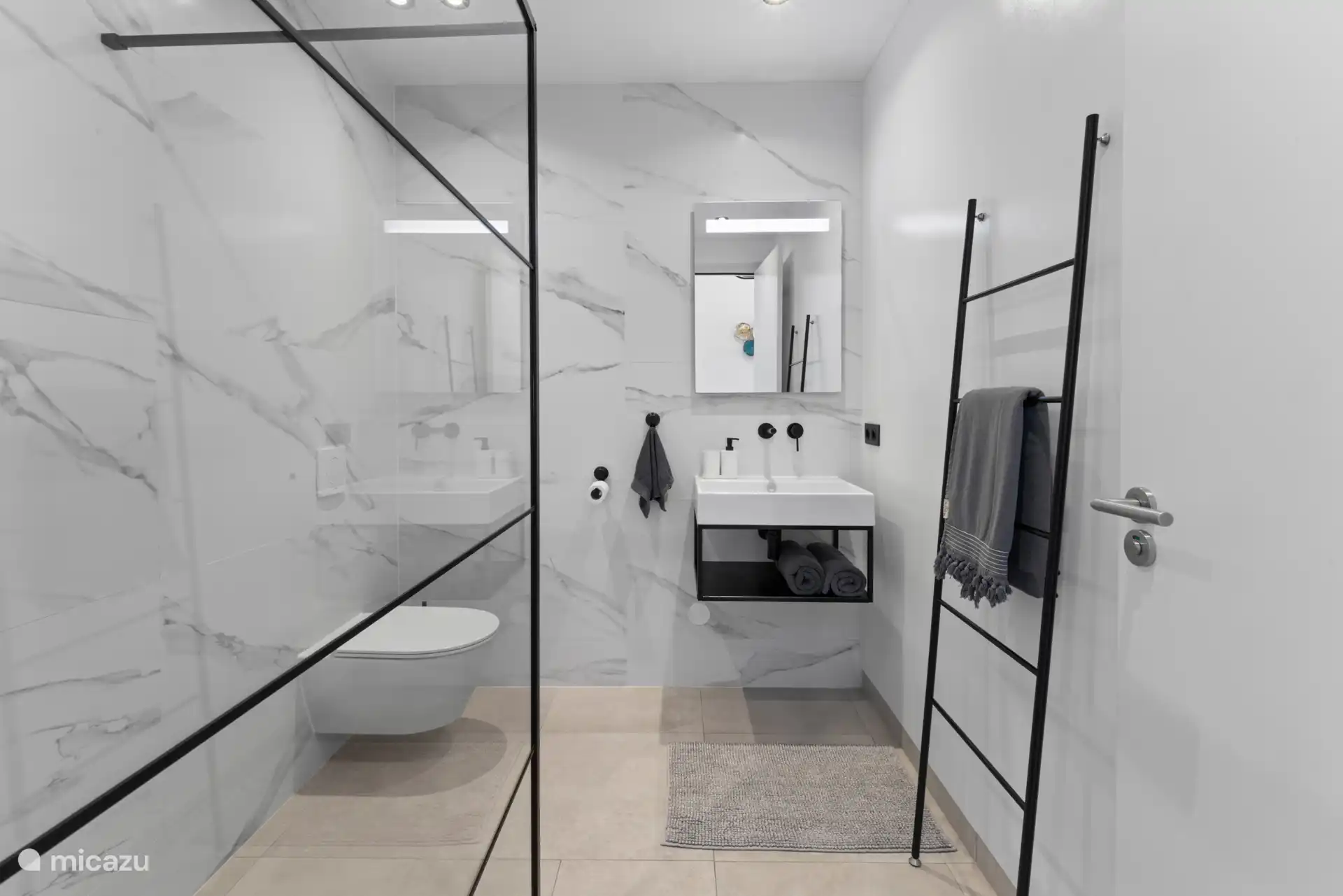 Tweede badkamer