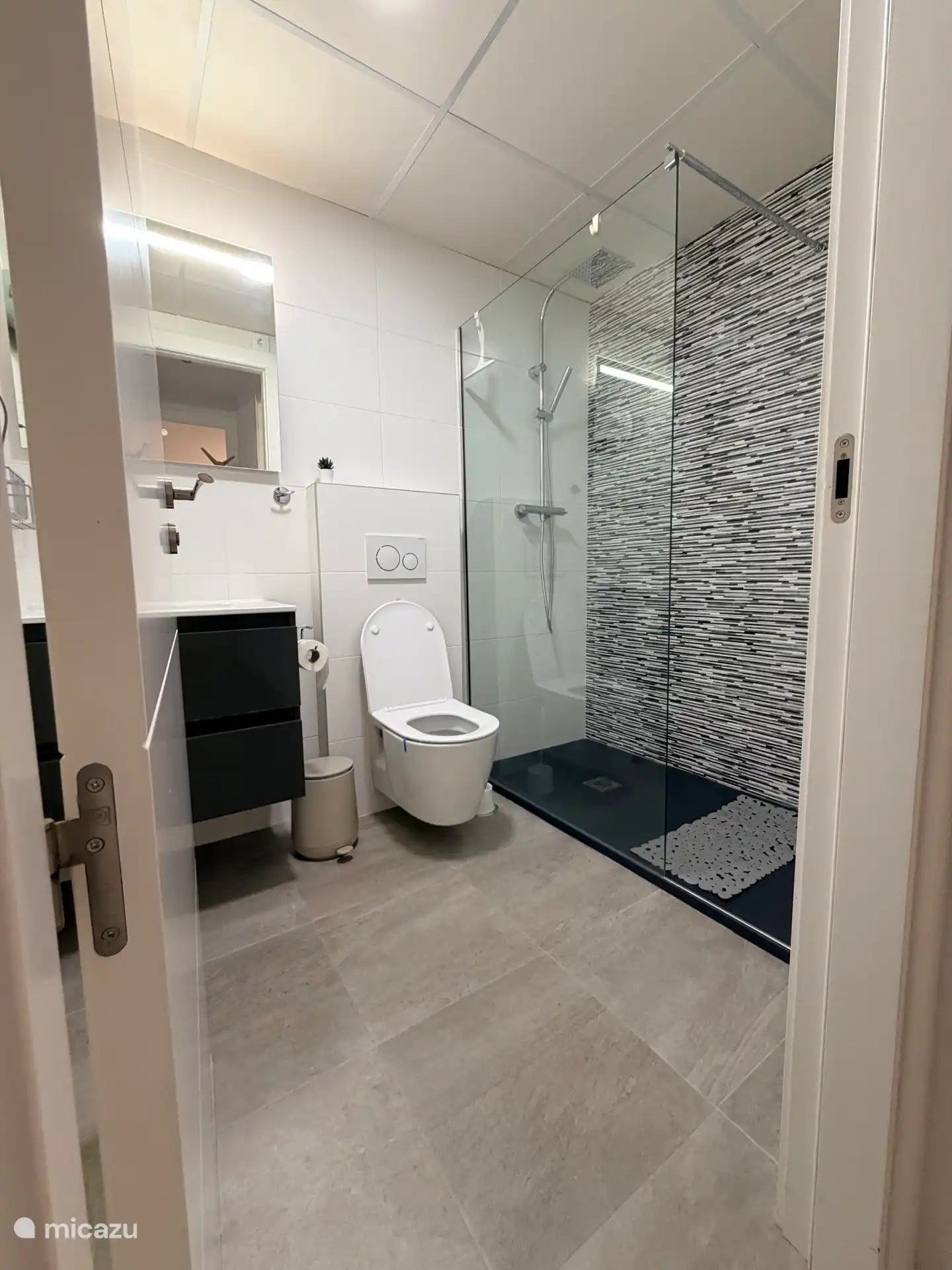 Badkamer 1