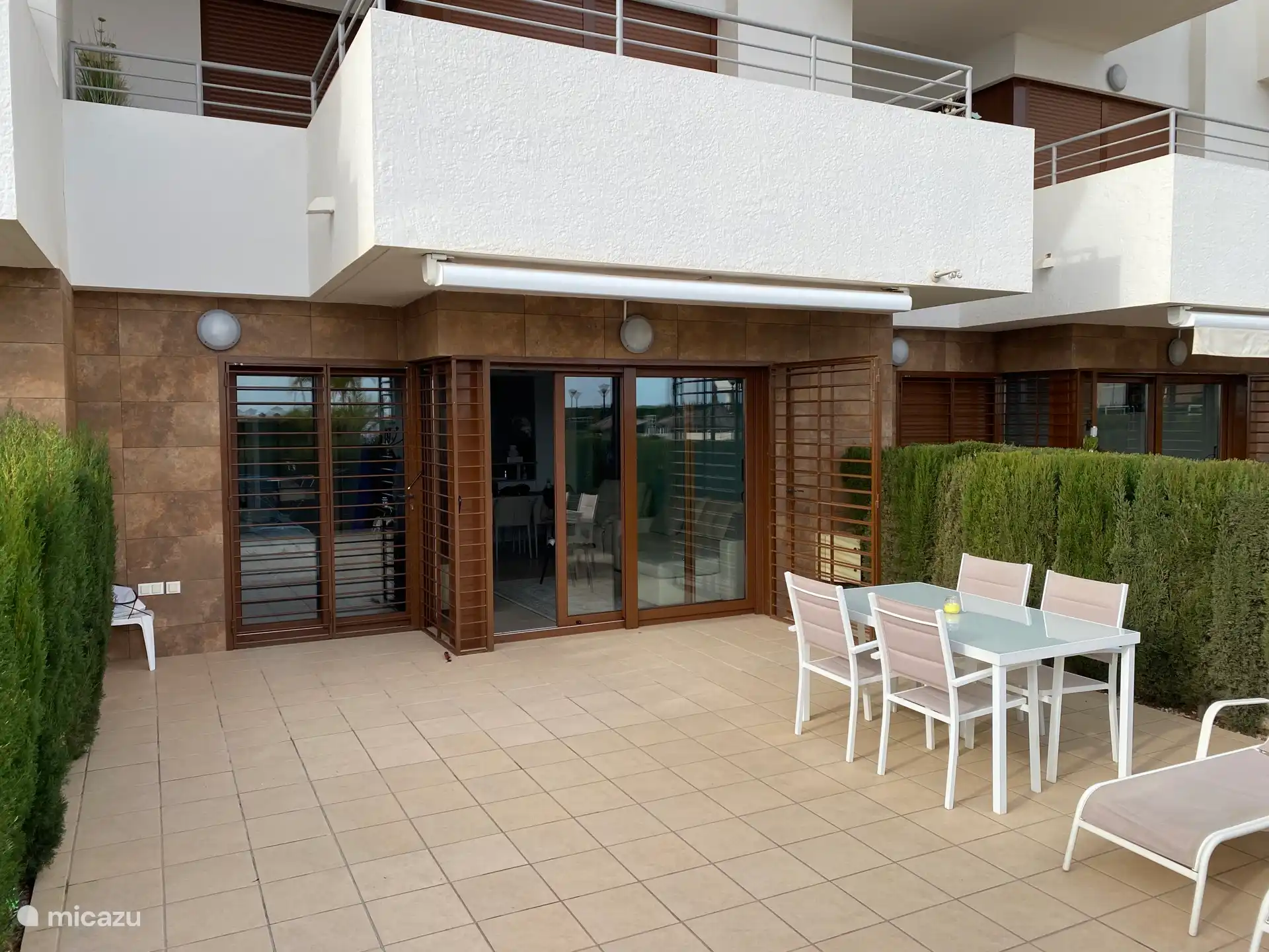 Terrace at the back of the apartment.