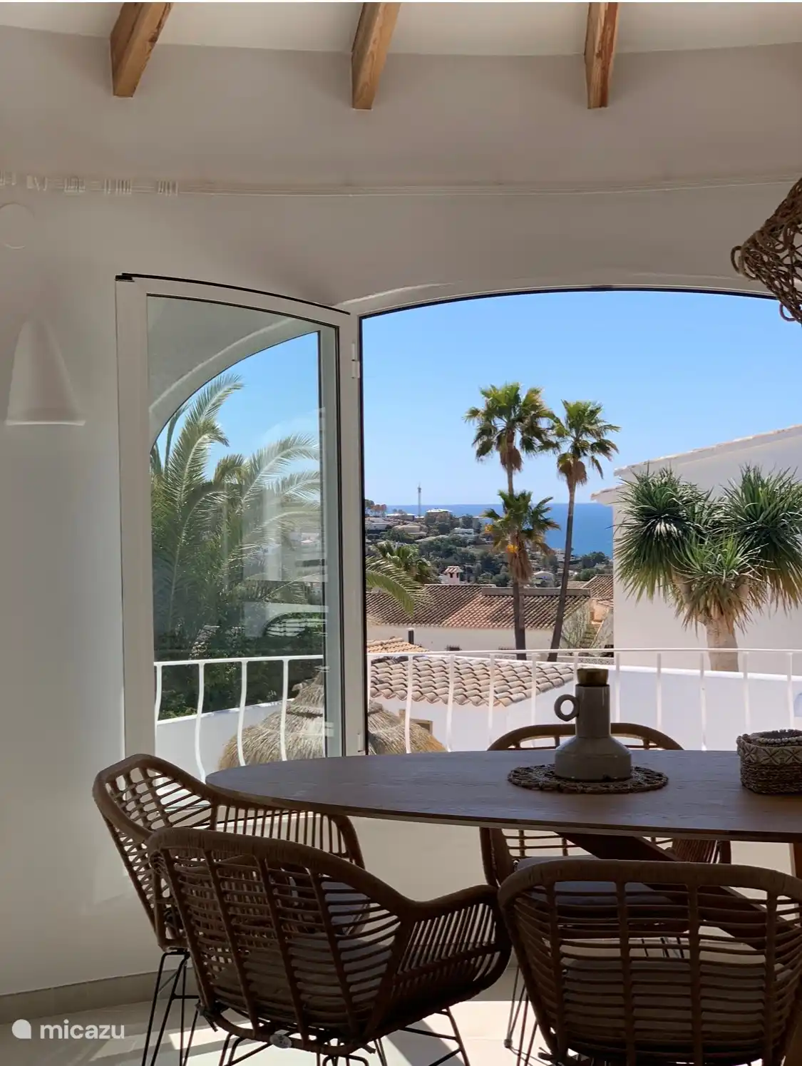 Villa Mero con vistas al mar