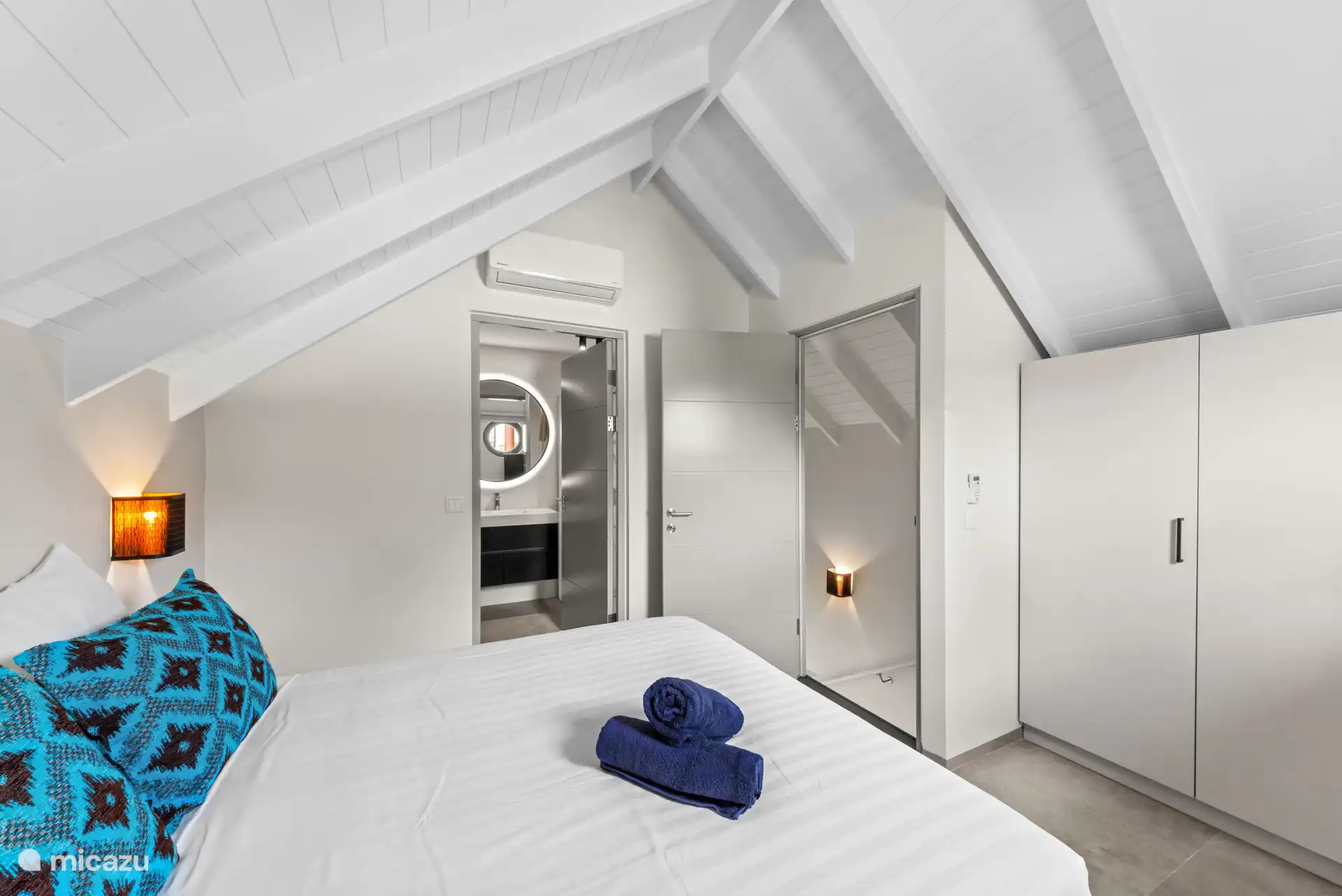 Slaapkamer 3 (bovenverdieping)