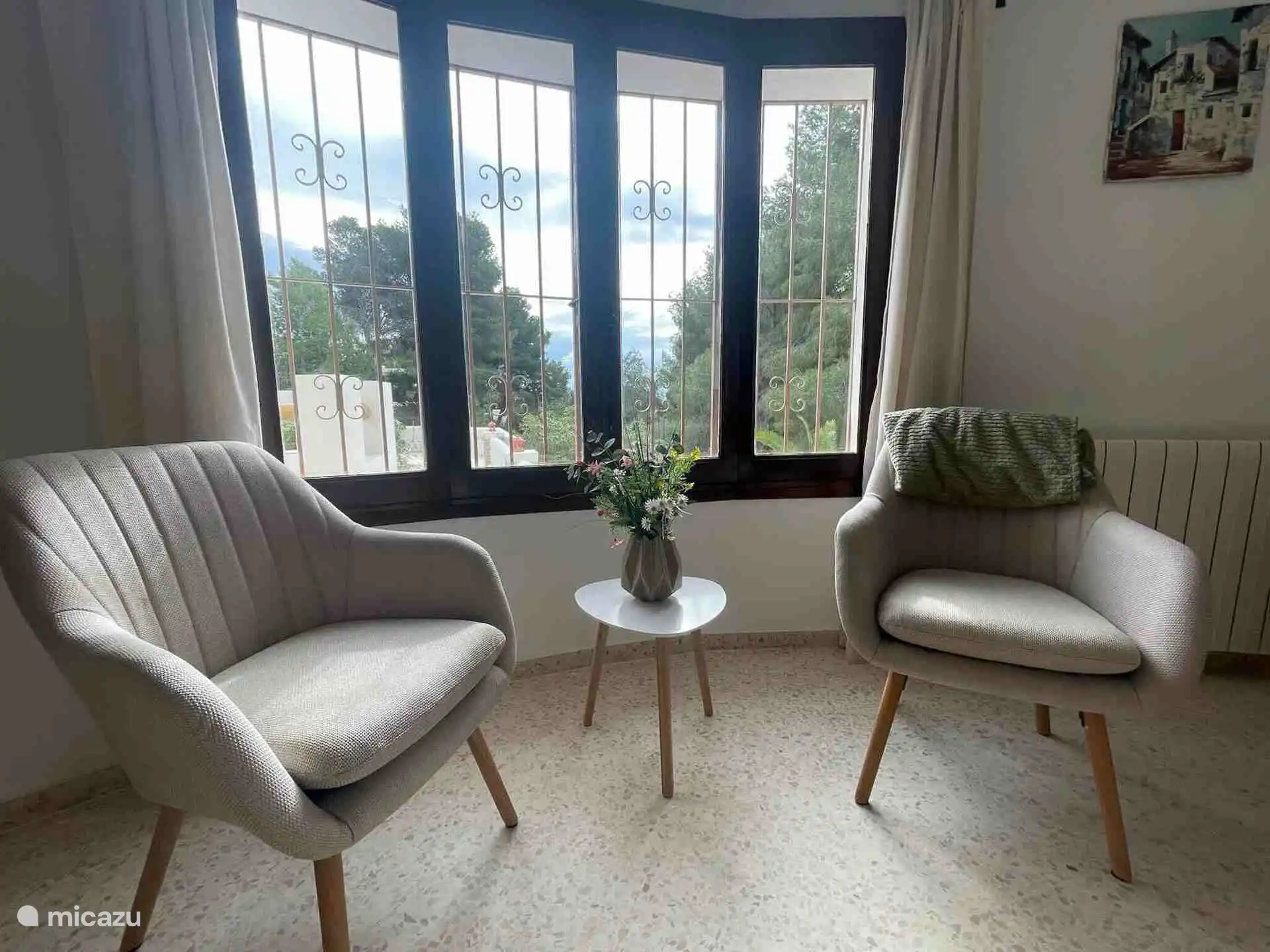 Vista de PINS ENTRE del salón desde el salón