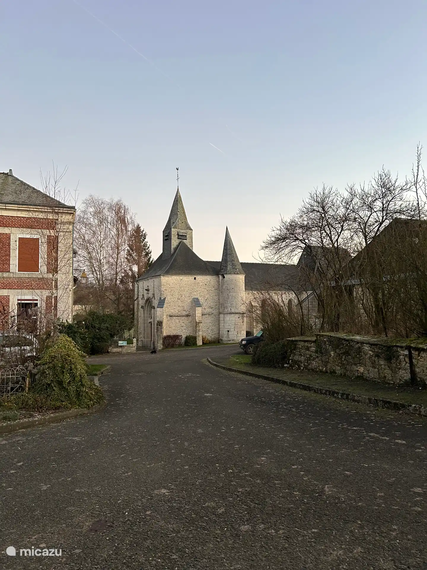 de kerk van het dorp