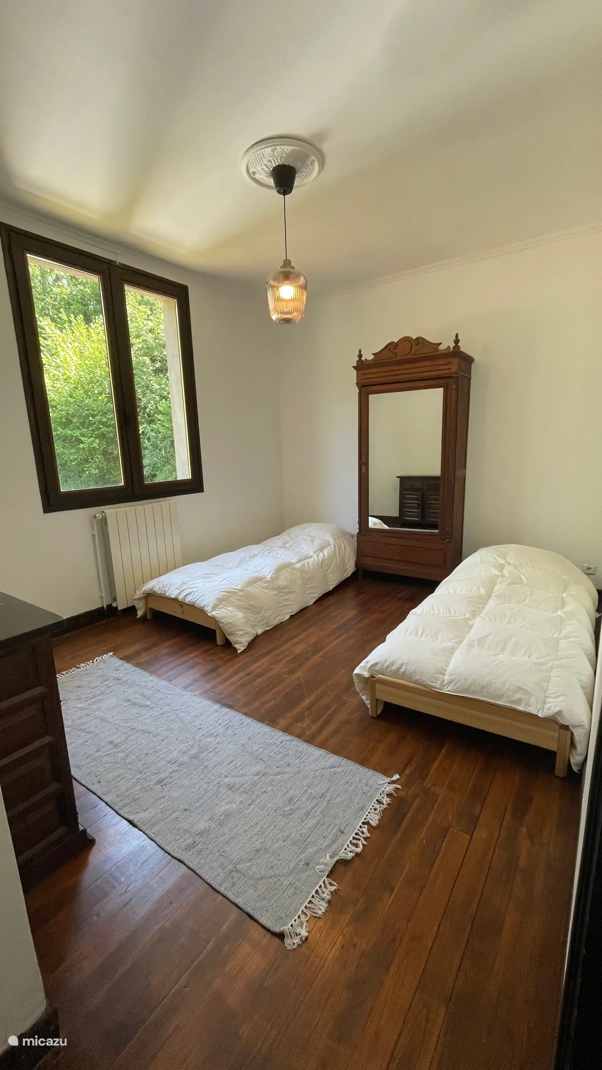 Kamer met 2 aparte bedden