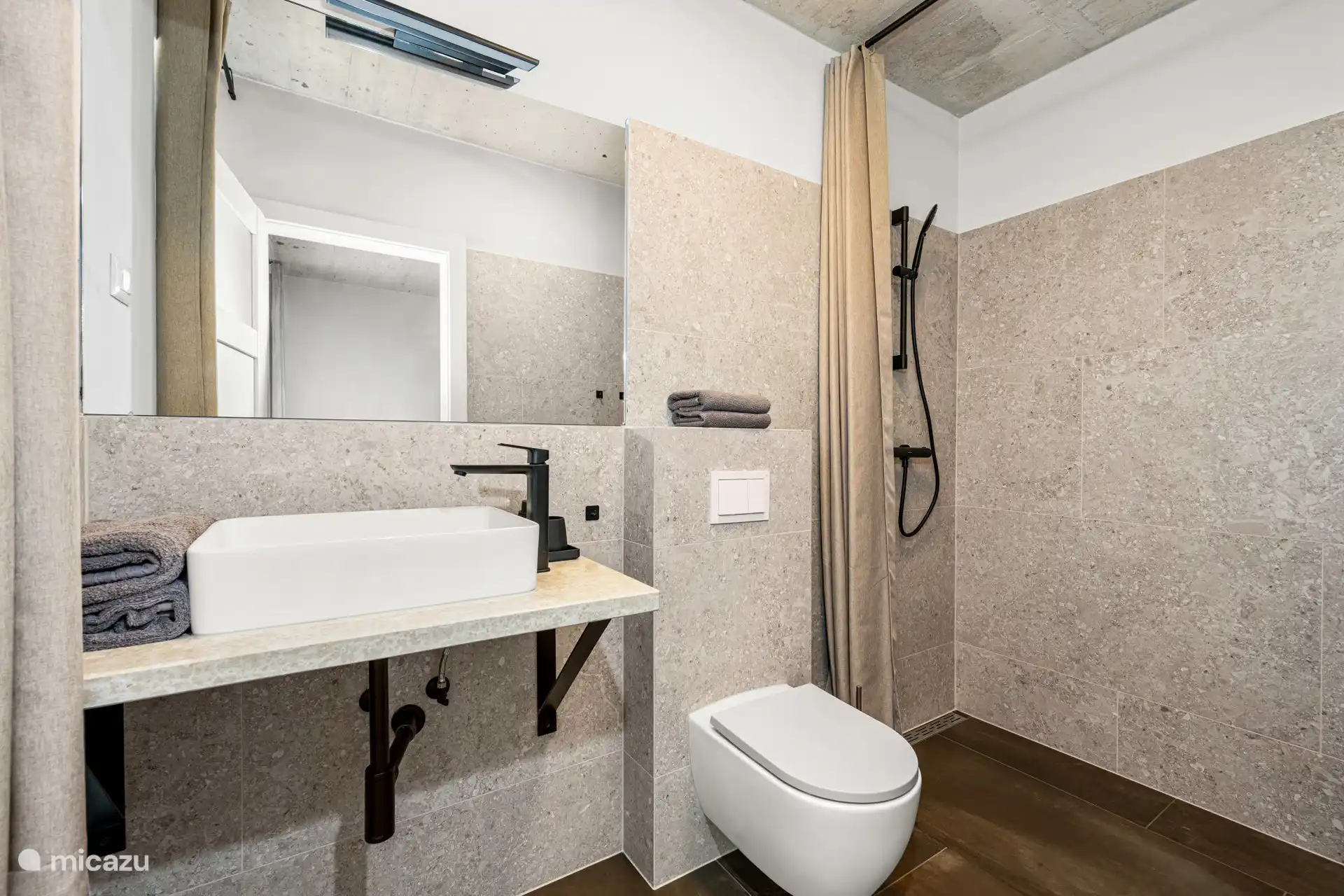 Salle de bain 3 avec vue sur la mer