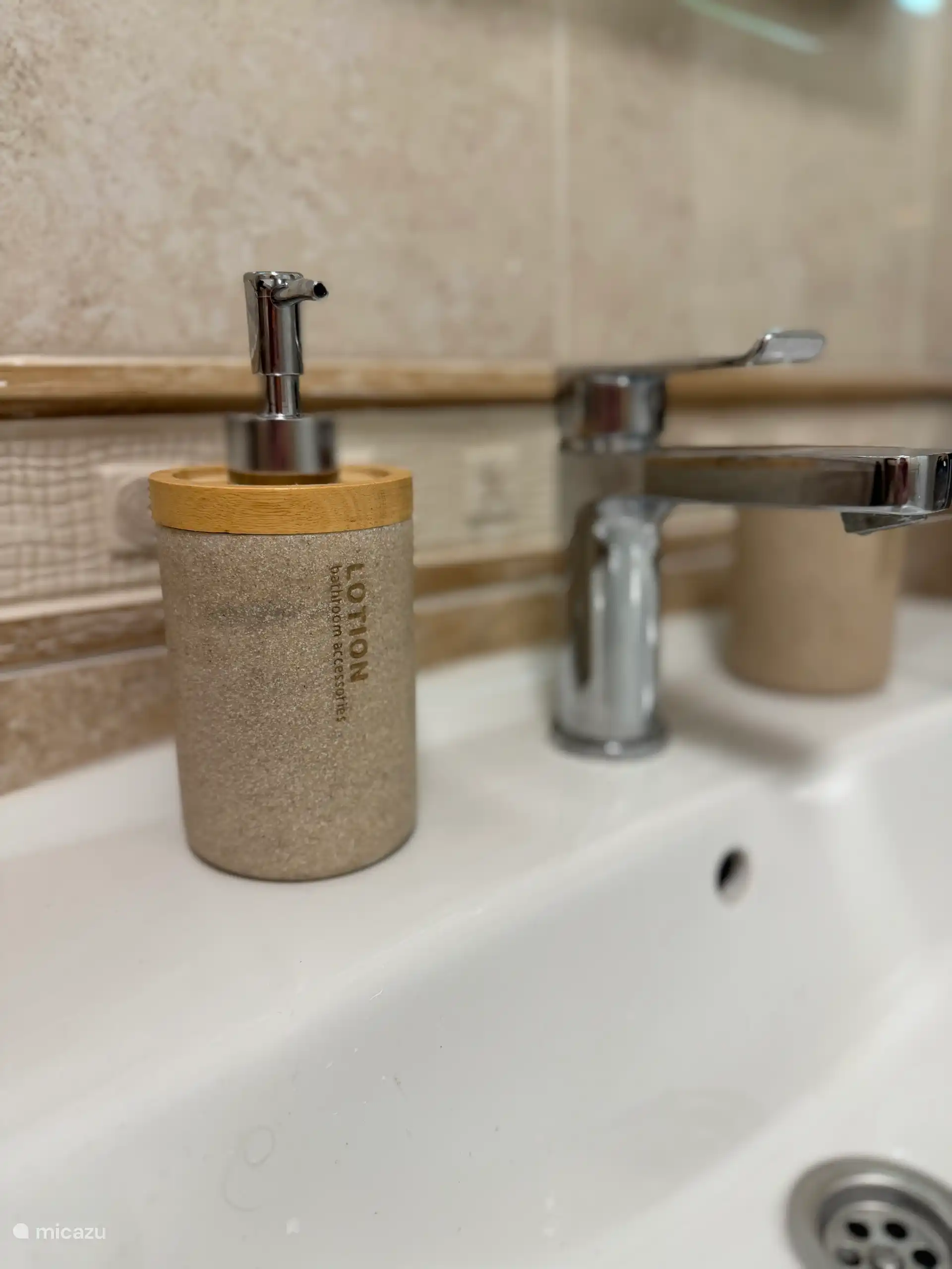 Washbasin