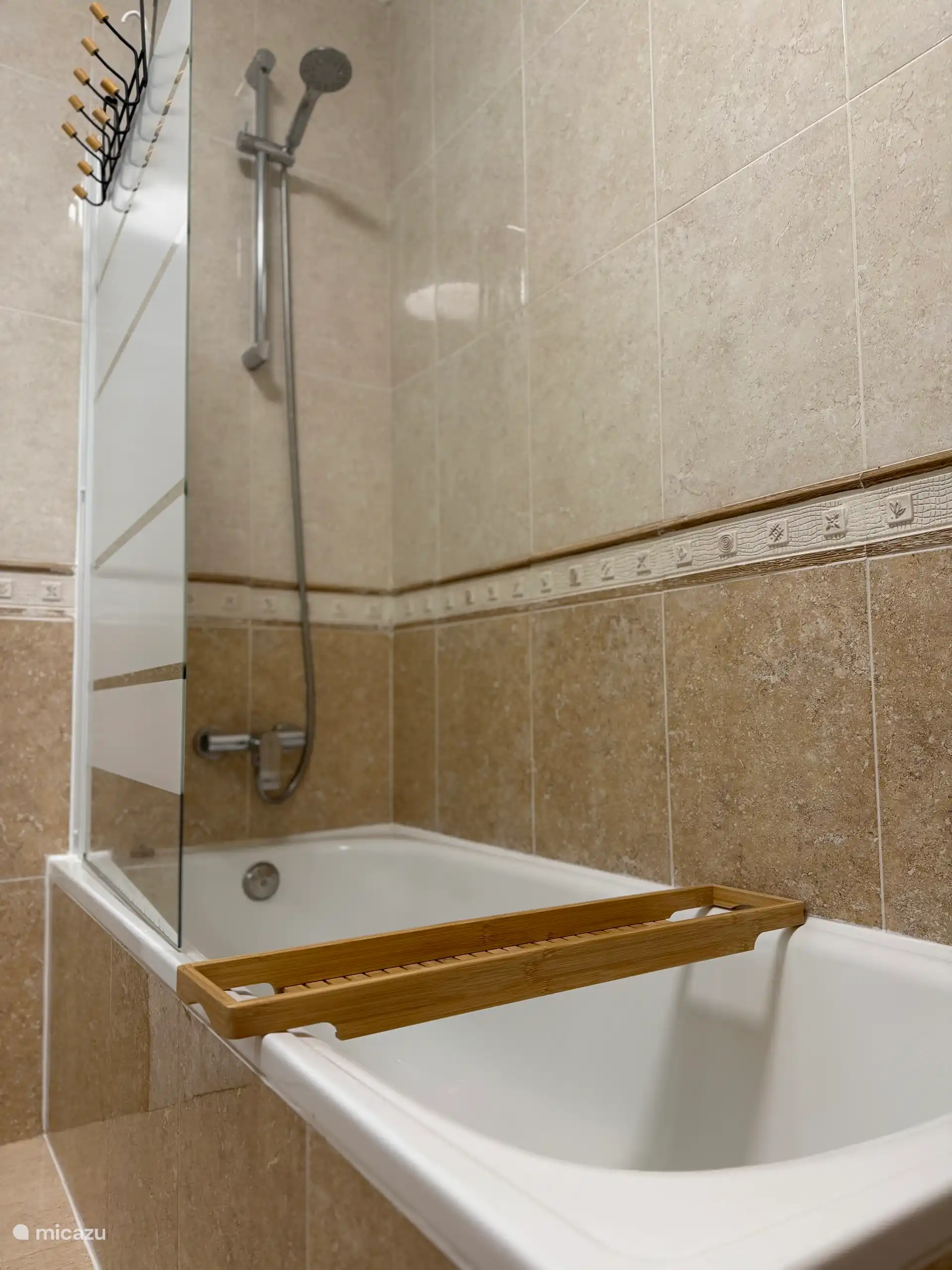 Shower/Bath