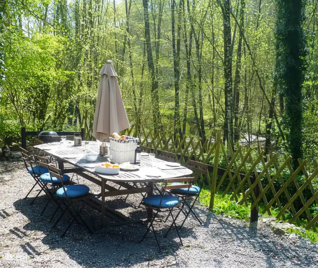 Les Glycines Gîte